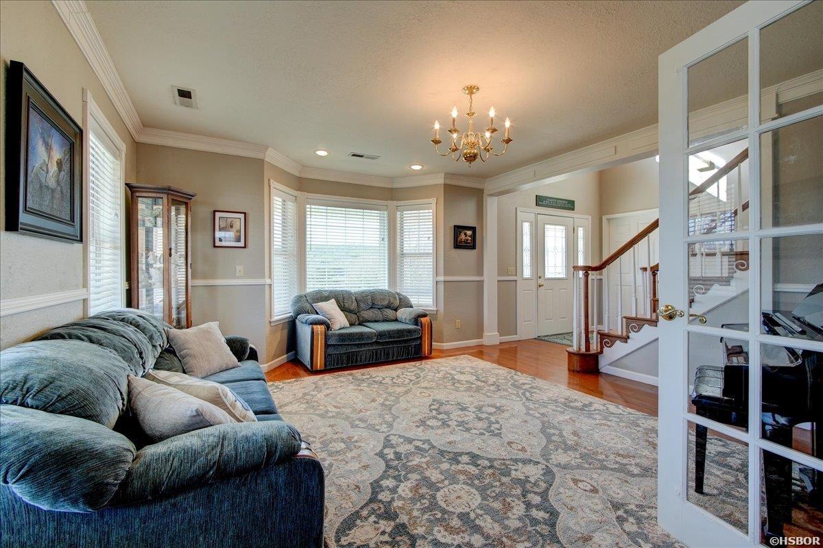200 Maddox Bend Property Photo 8