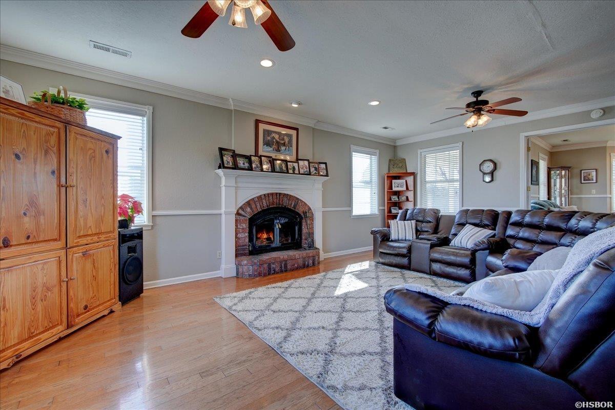 200 Maddox Bend Property Photo 10