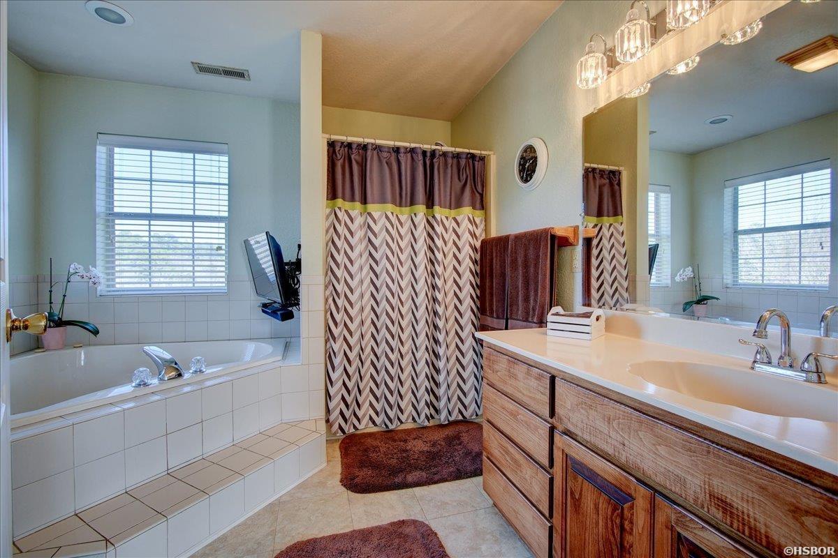 200 Maddox Bend Property Photo 27