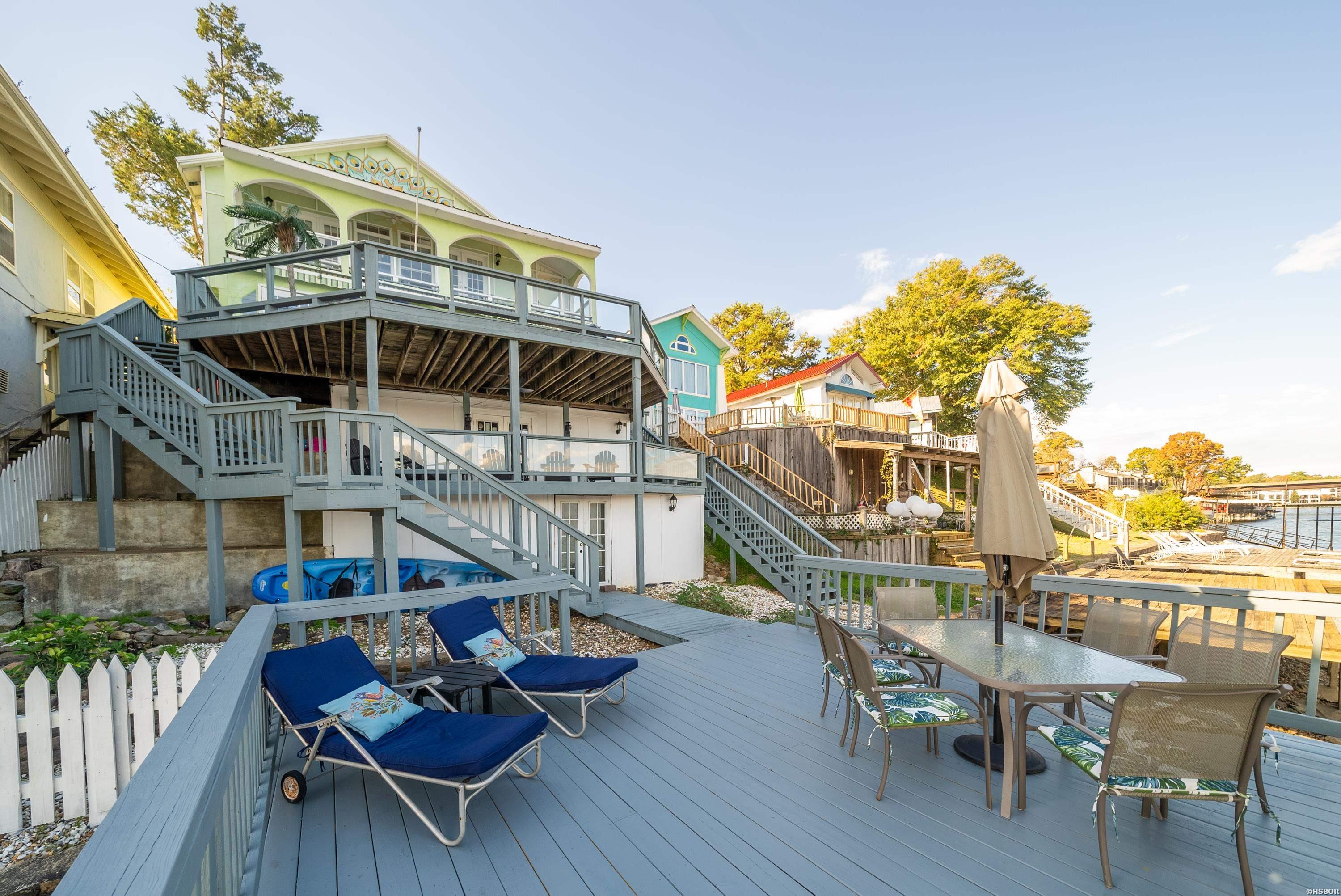 301 Kleinshore Property Photo 45