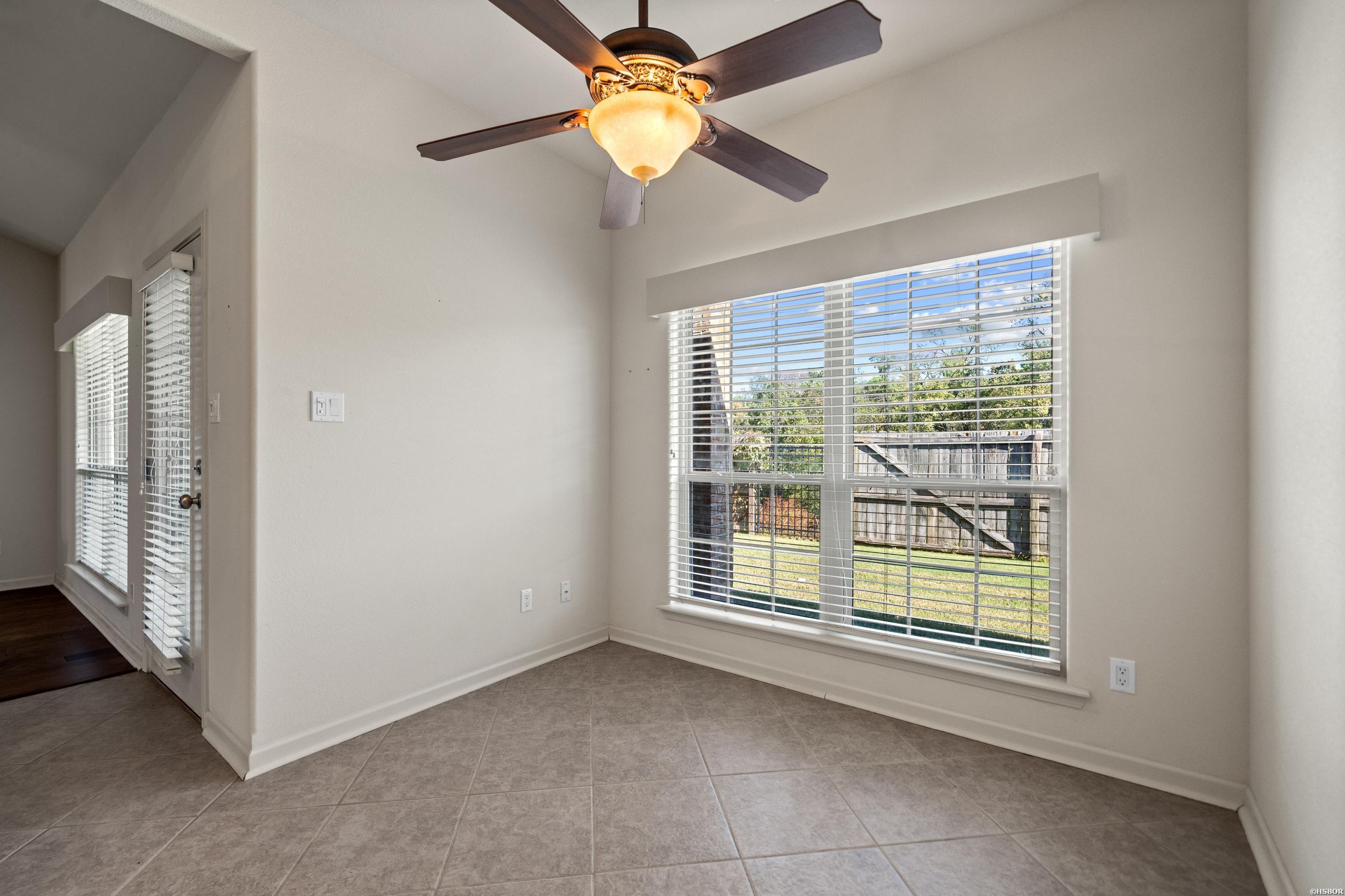 322 Willowbend Circle Property Photo 14