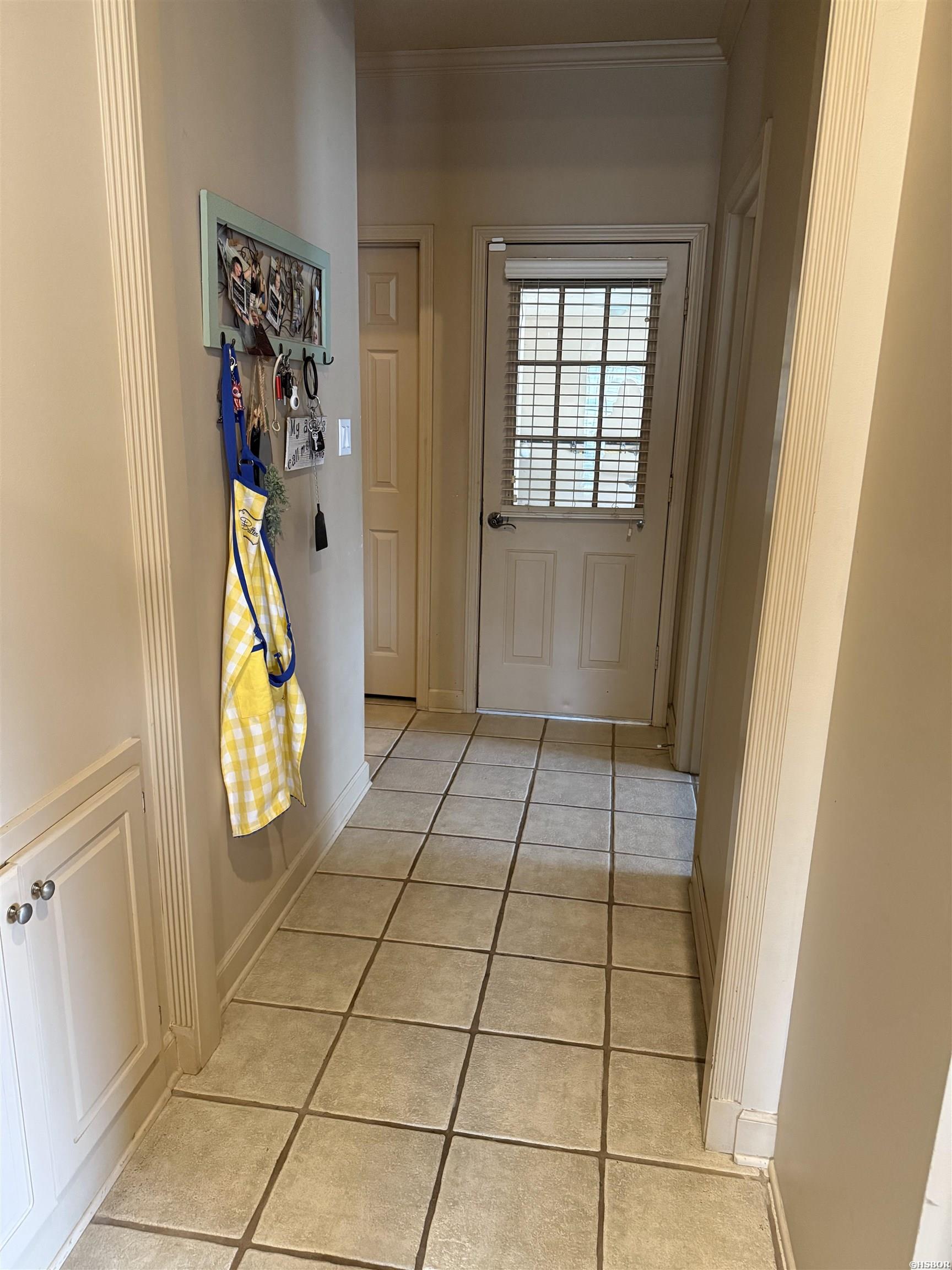 113 Gatesway Drive Property Photo 8