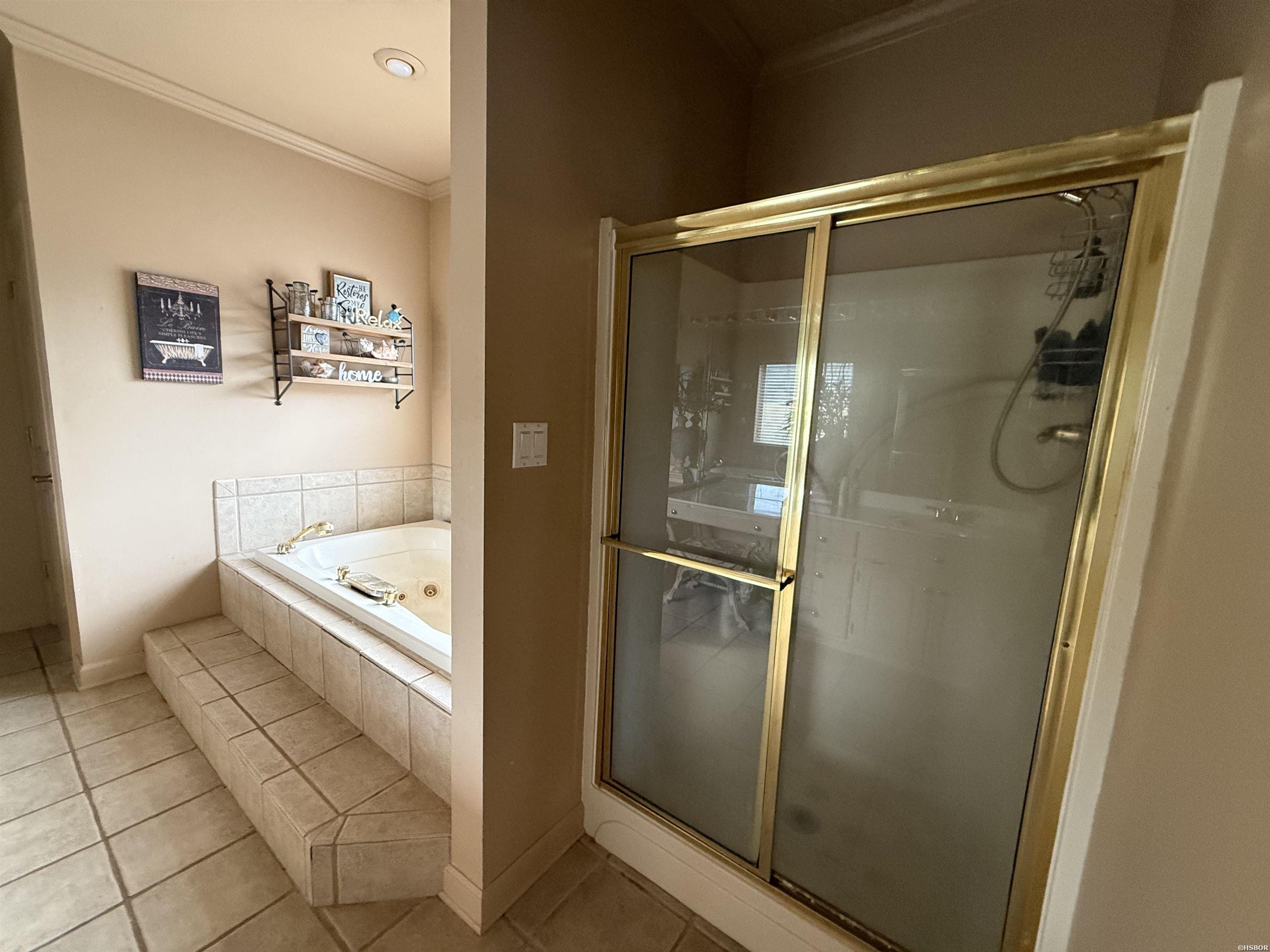 113 Gatesway Drive Property Photo 16