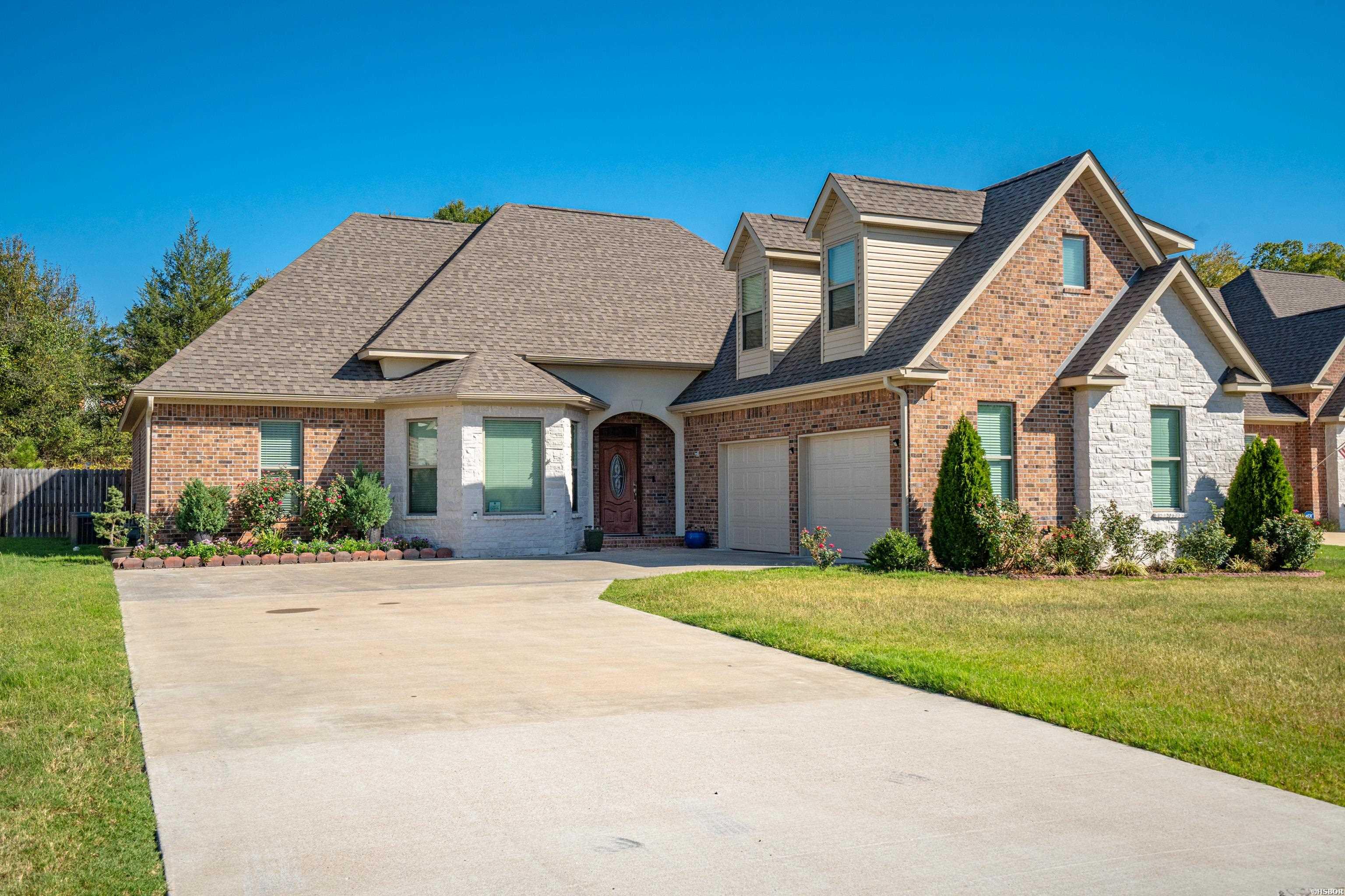 125 CONEFLOWER Court Property Photo 1