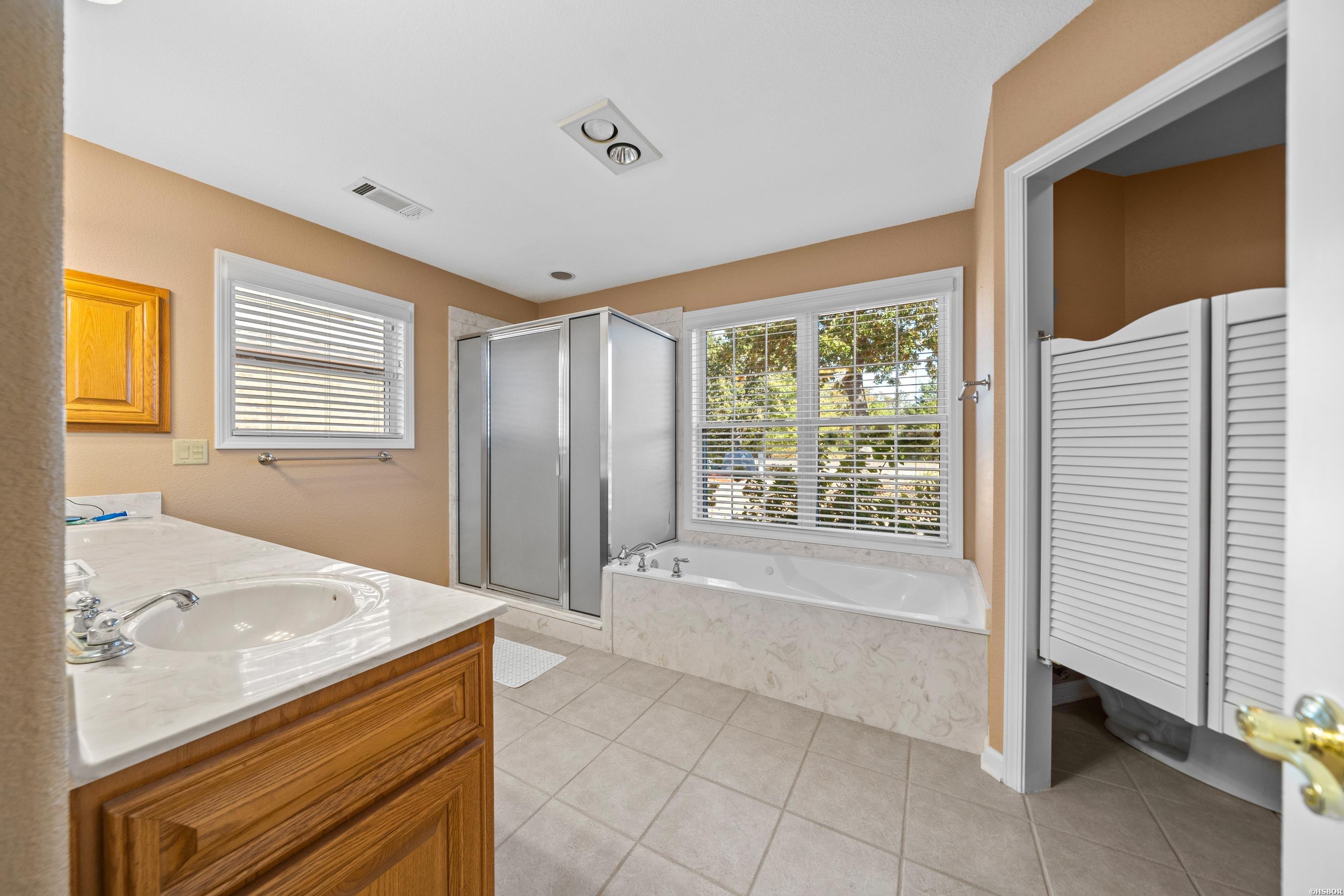 34 Linares Lane Property Photo 36
