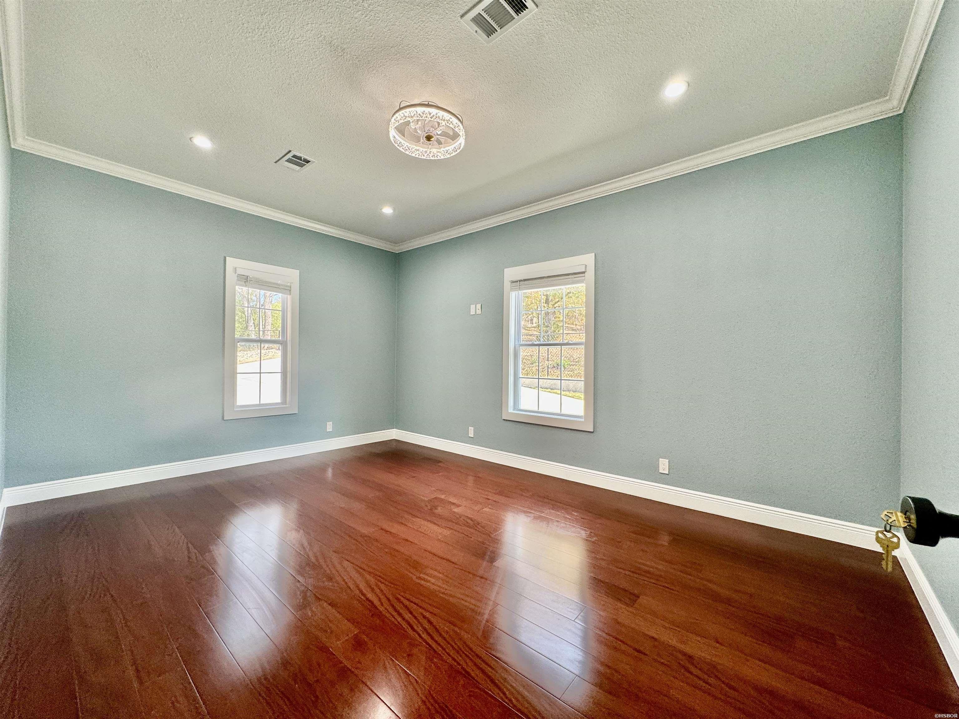 2559 Spring Street Property Photo 37