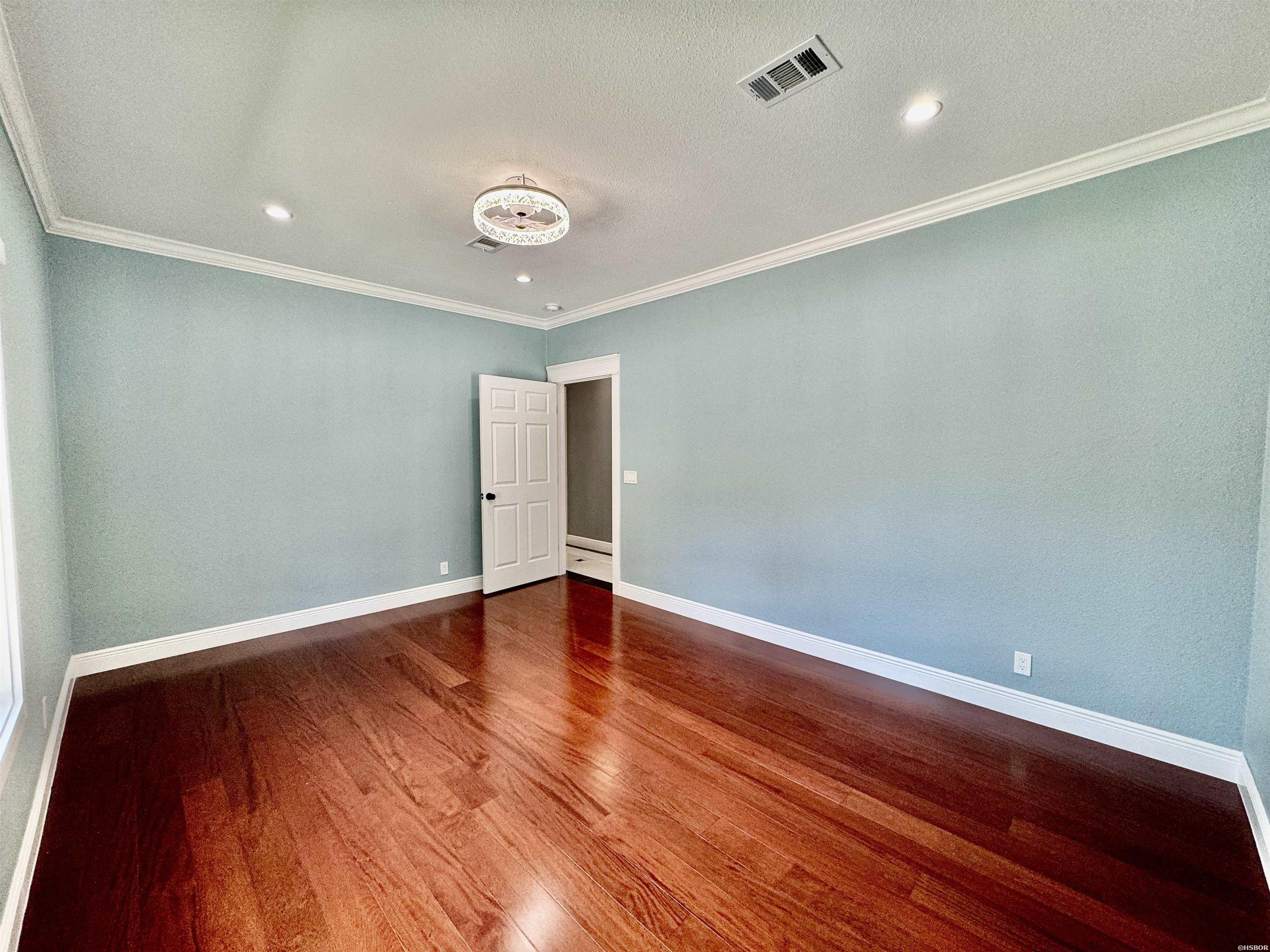 2559 Spring Street Property Photo 40