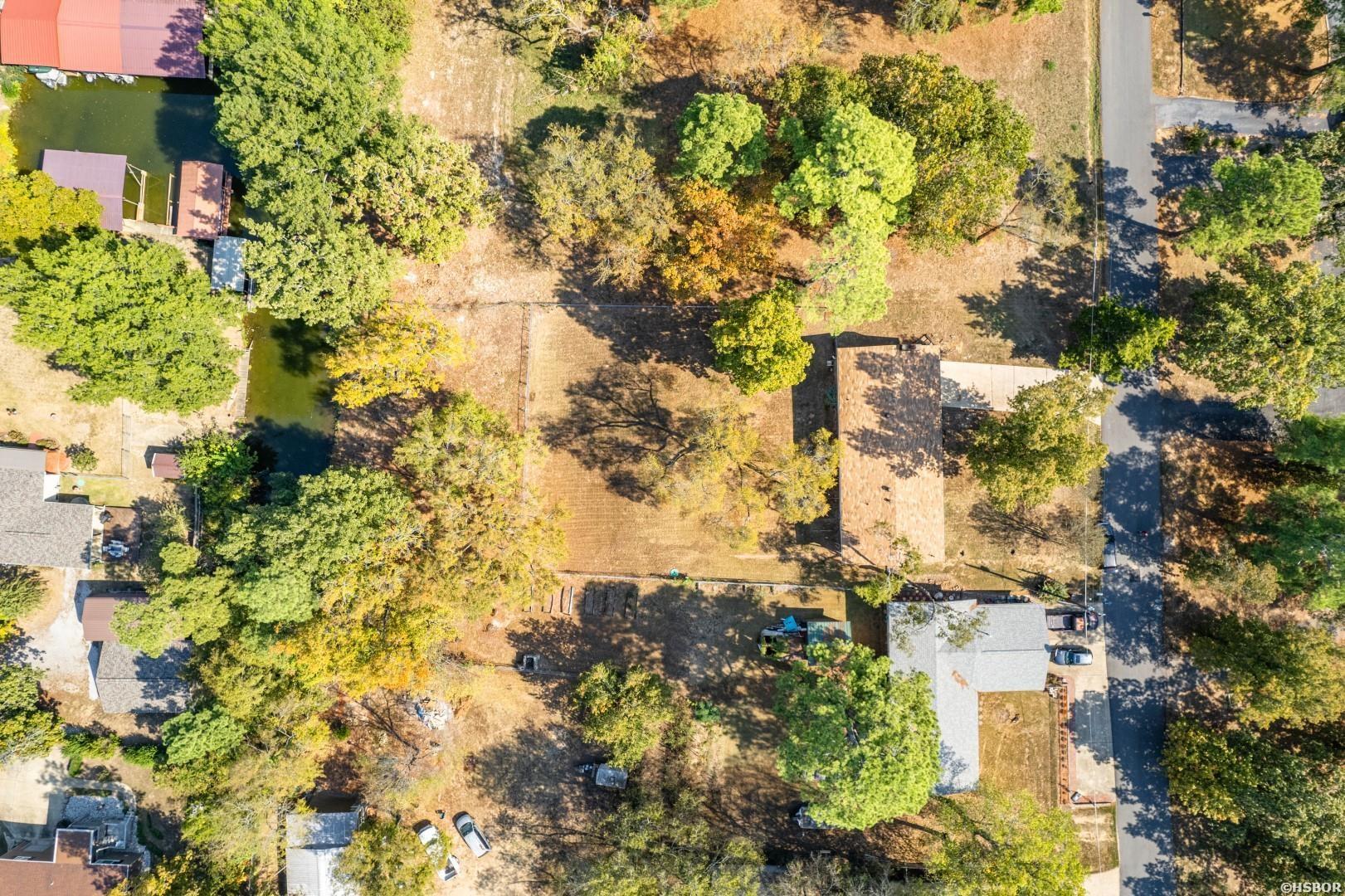 235 Echo Point Property Photo 43