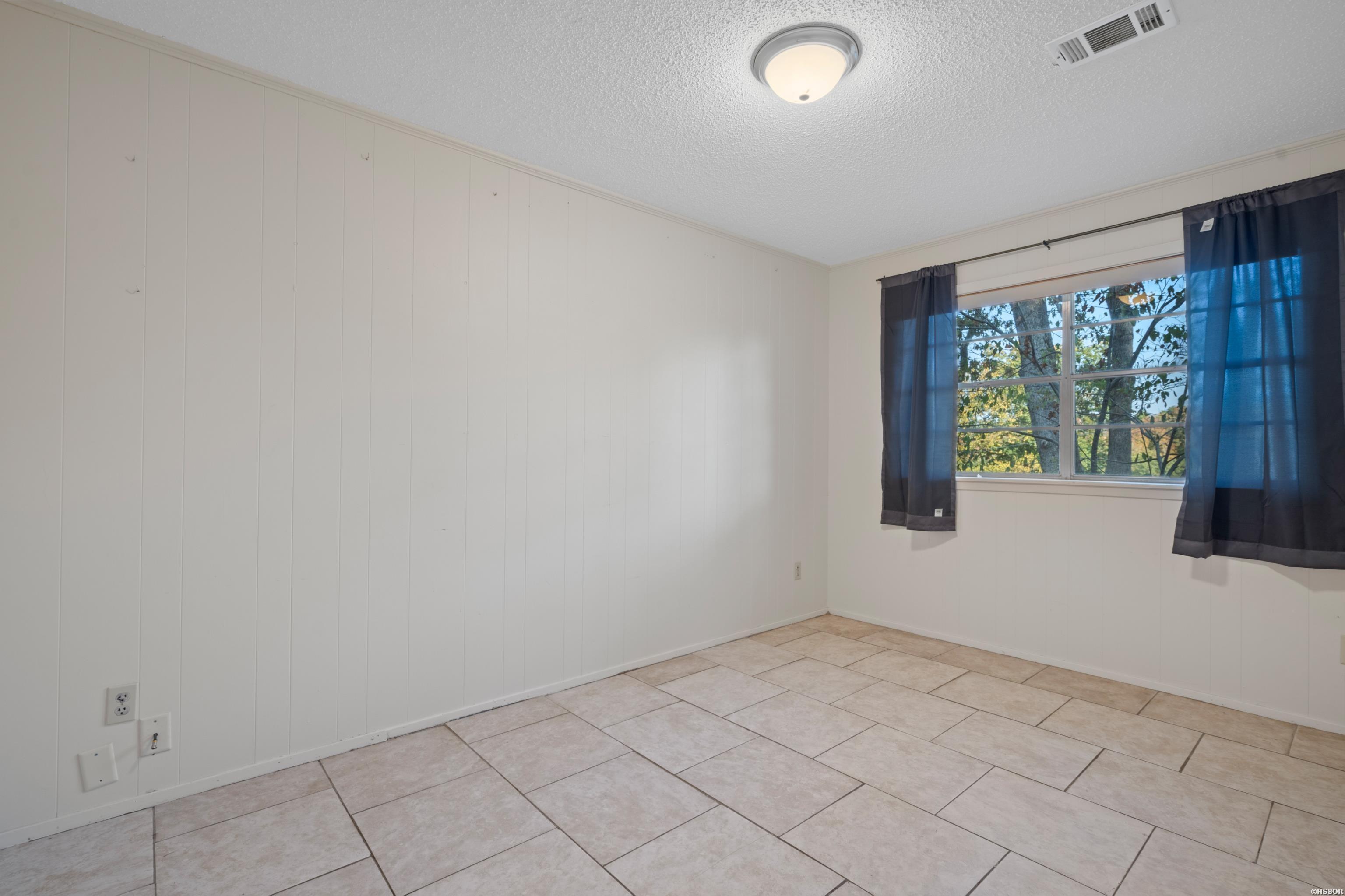 234 - 236 Arrowhead Drive Property Photo 23