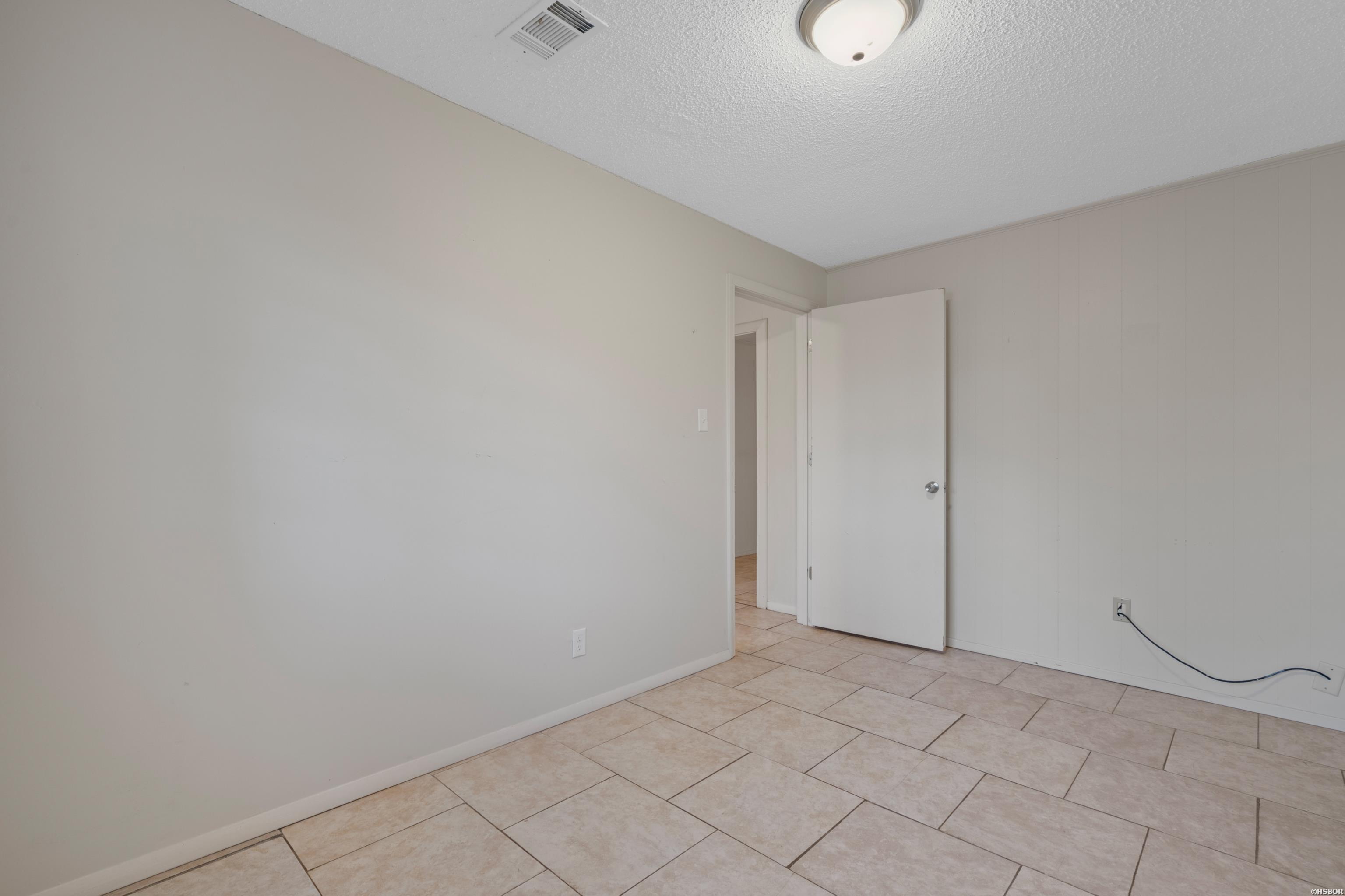 234 - 236 Arrowhead Drive Property Photo 24