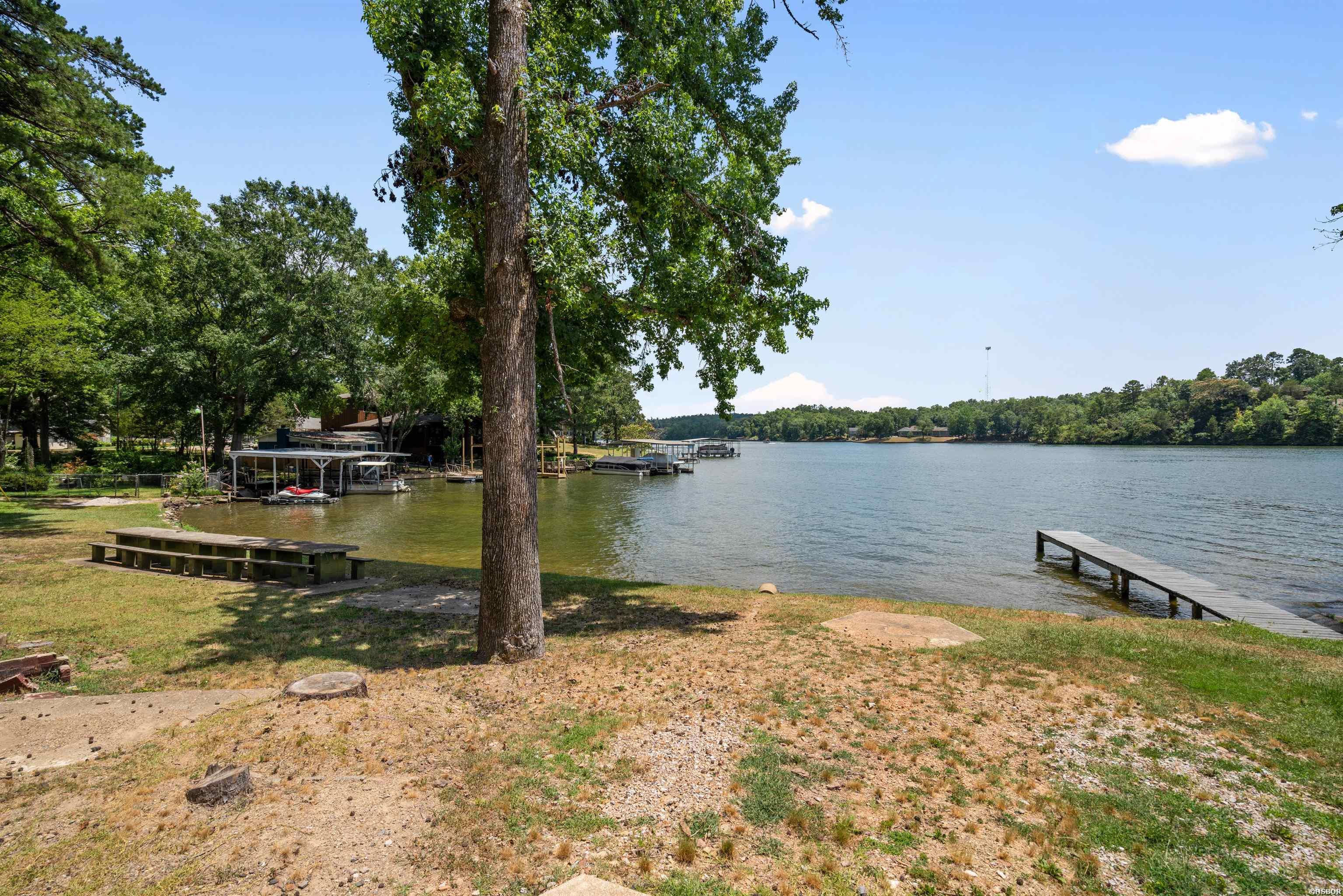 234 - 236 Arrowhead Drive Property Photo 39