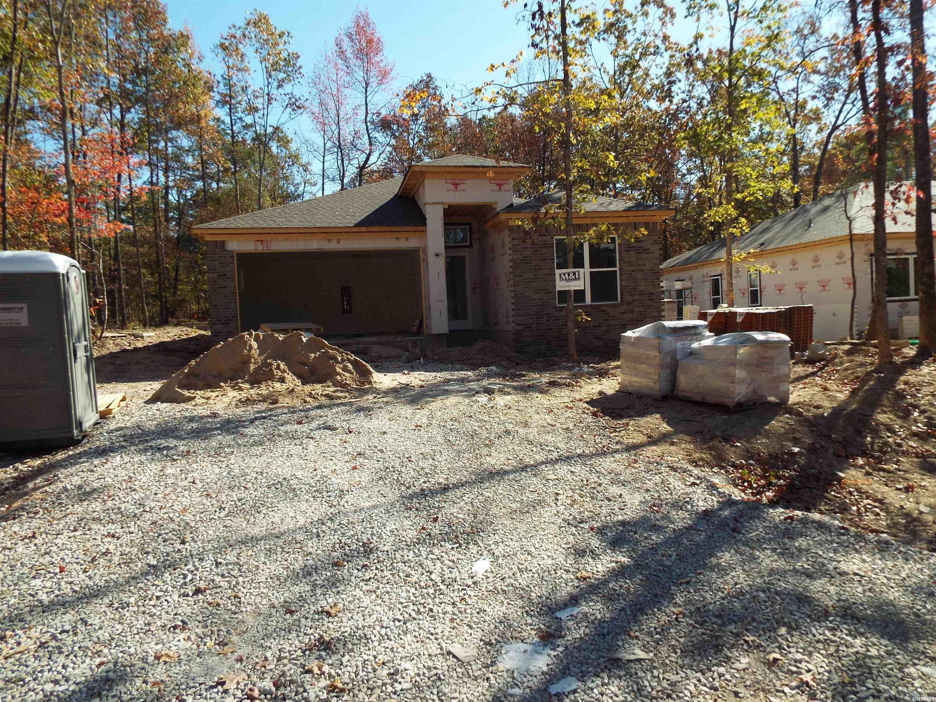 56 Estrella Way Property Photo