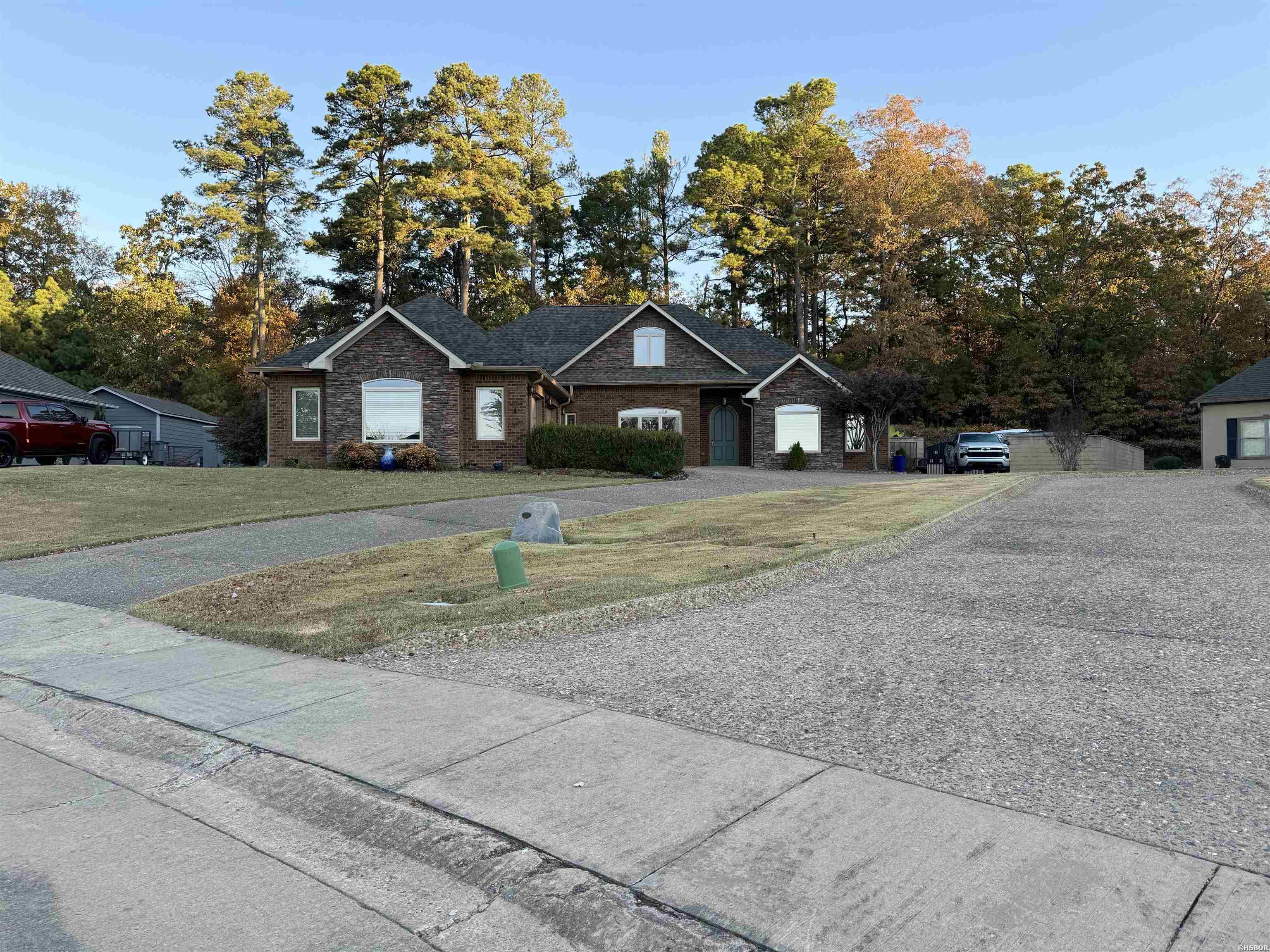 256 MAPLELEAF
