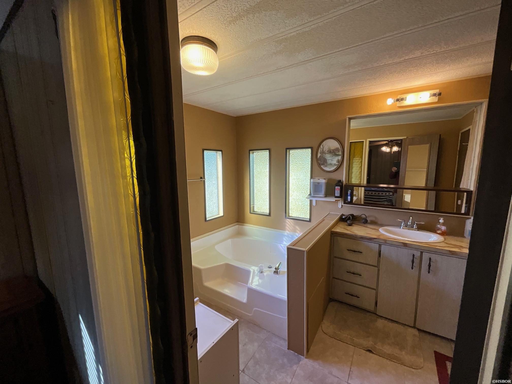3910 Central Avenue Property Photo 16