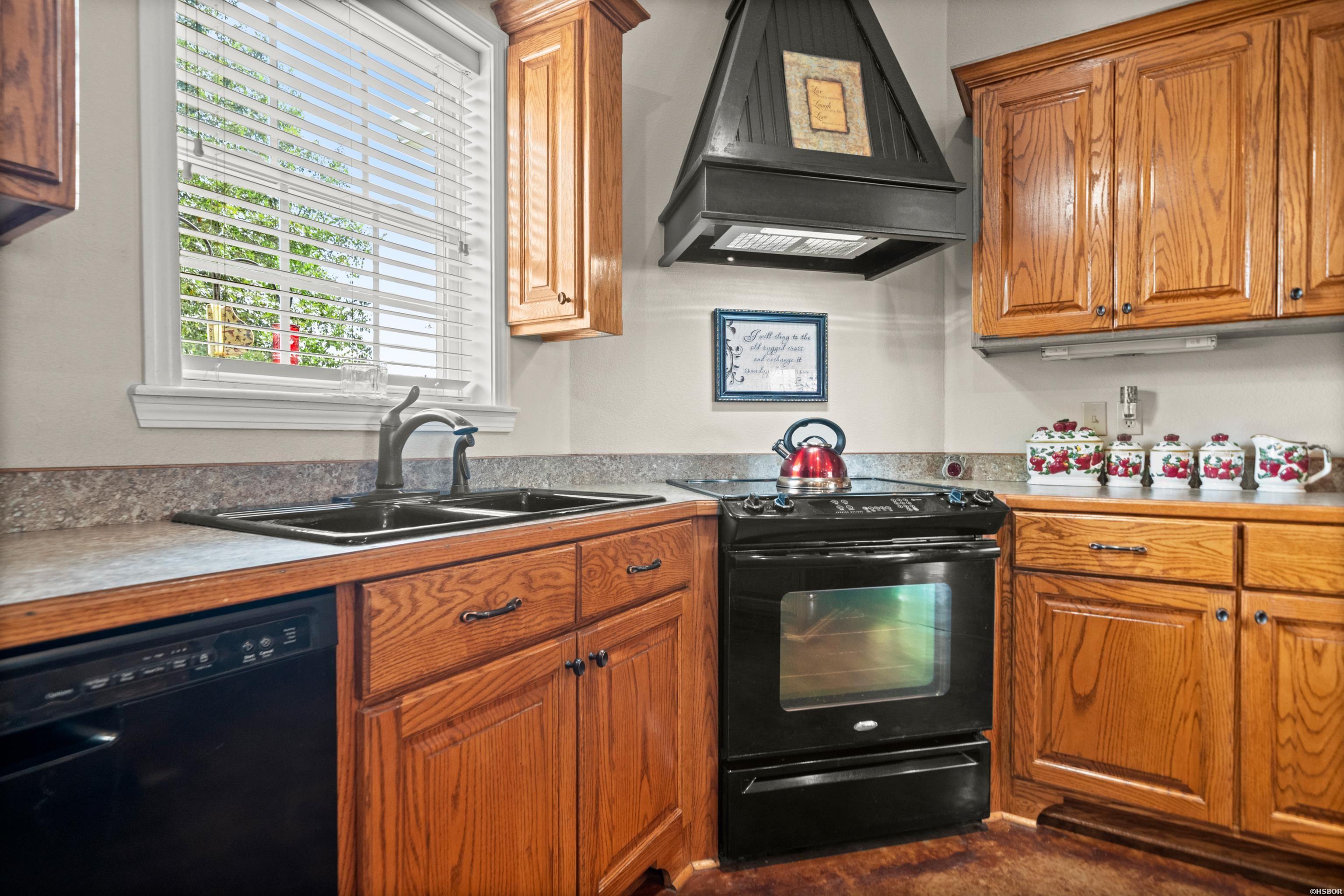 250 Peaceful Hills Lane Property Photo 20