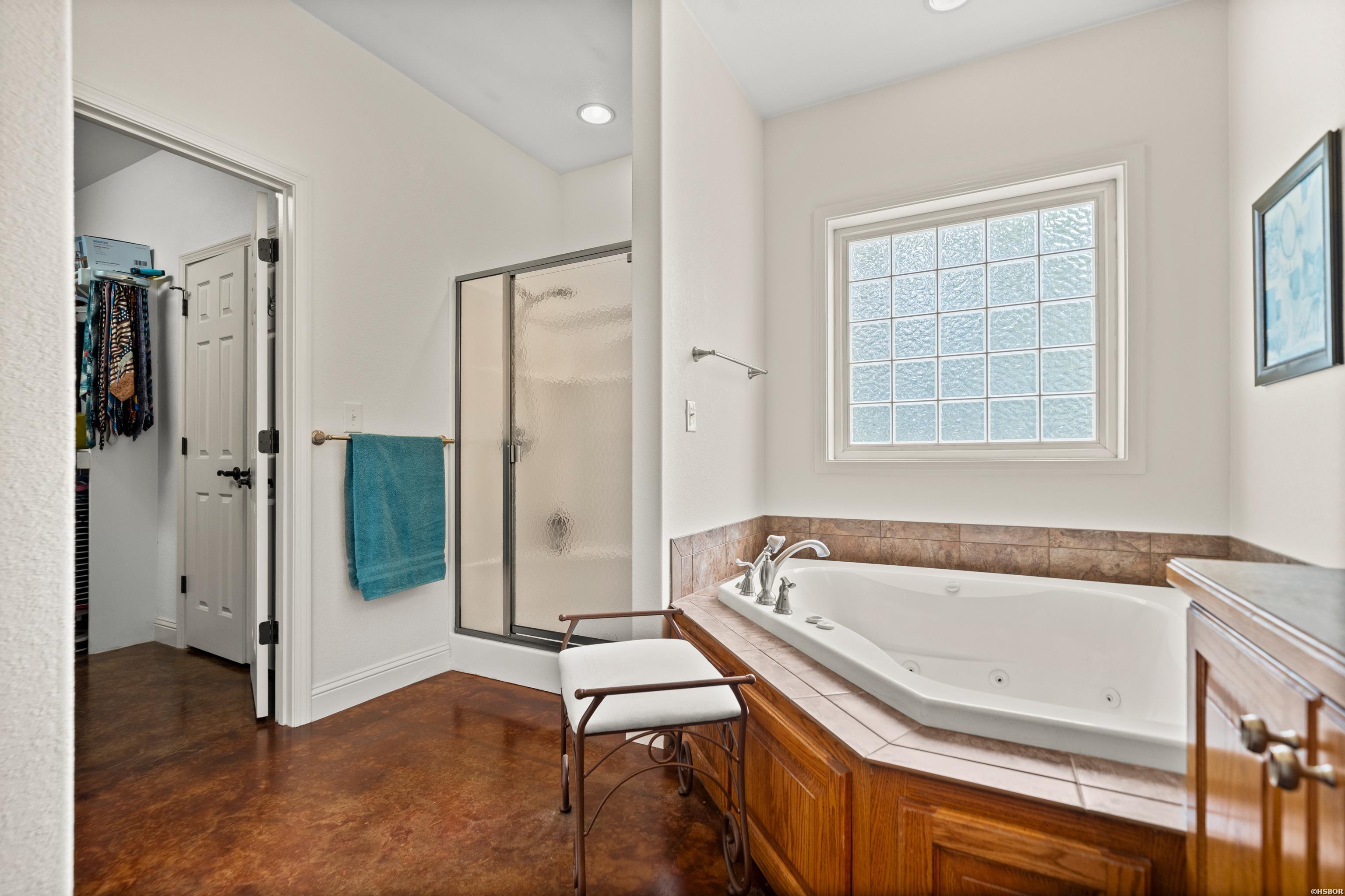250 Peaceful Hills Lane Property Photo 32