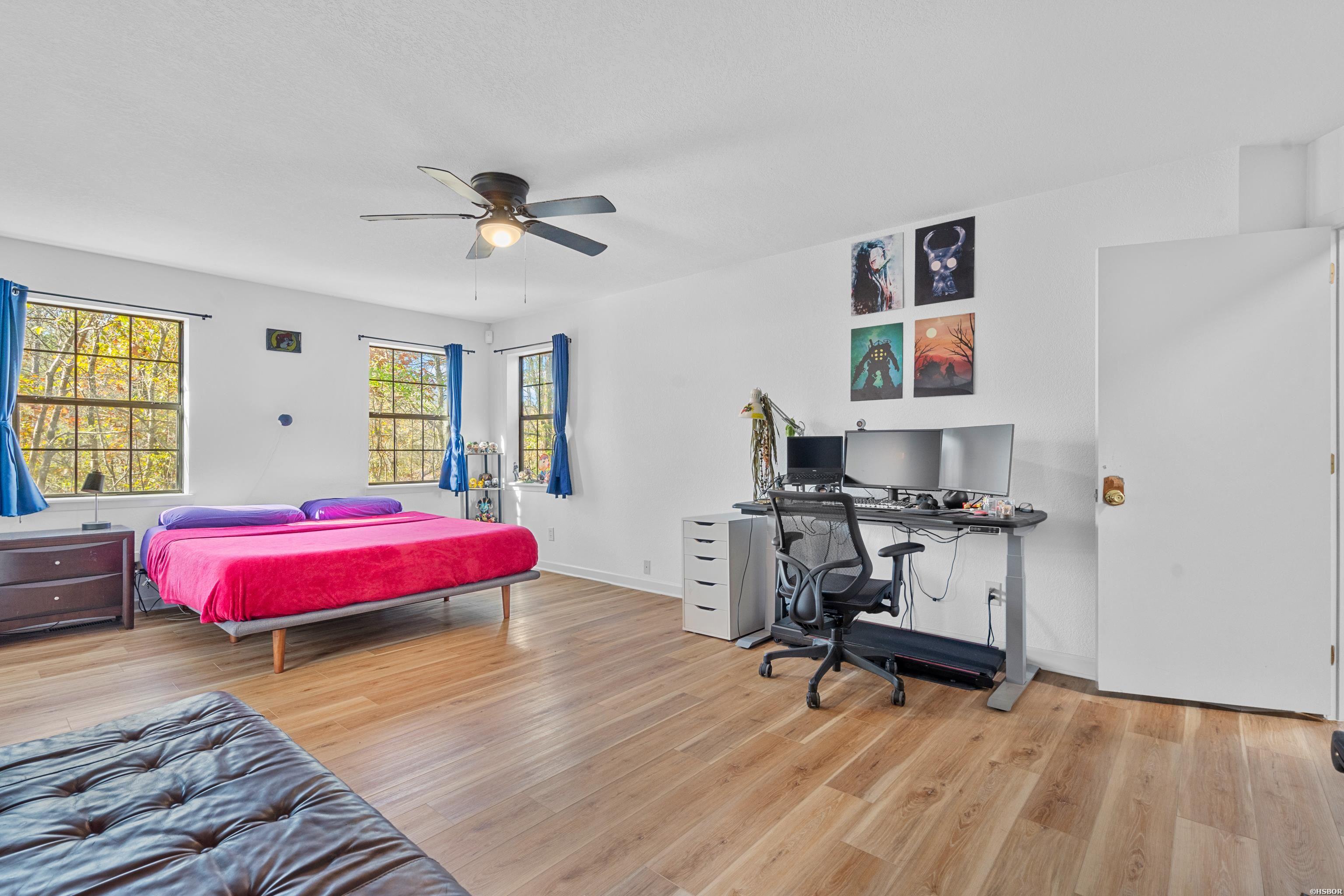 Property Photo 30