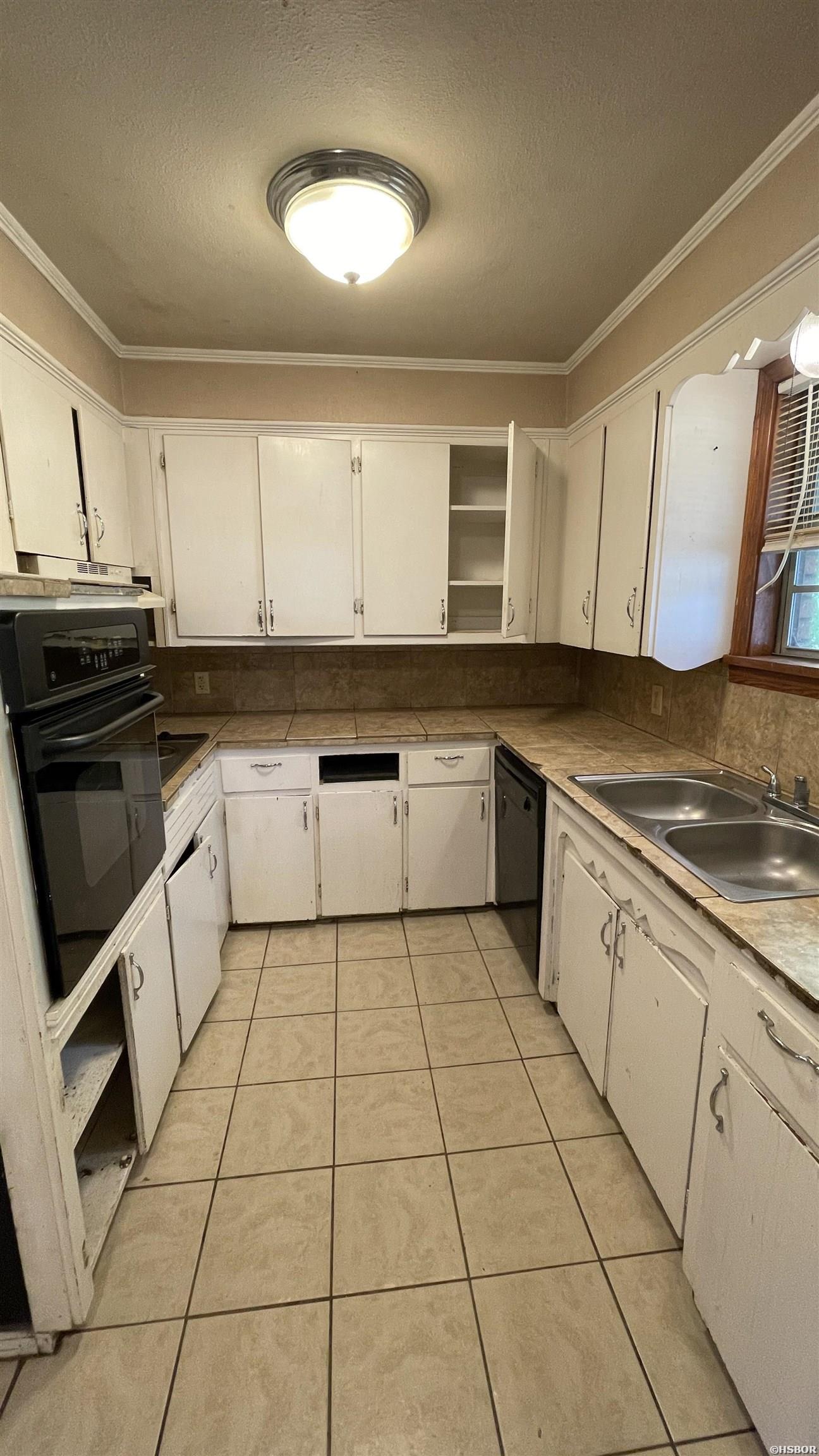 400 Woodlawn Avenue Property Photo 19