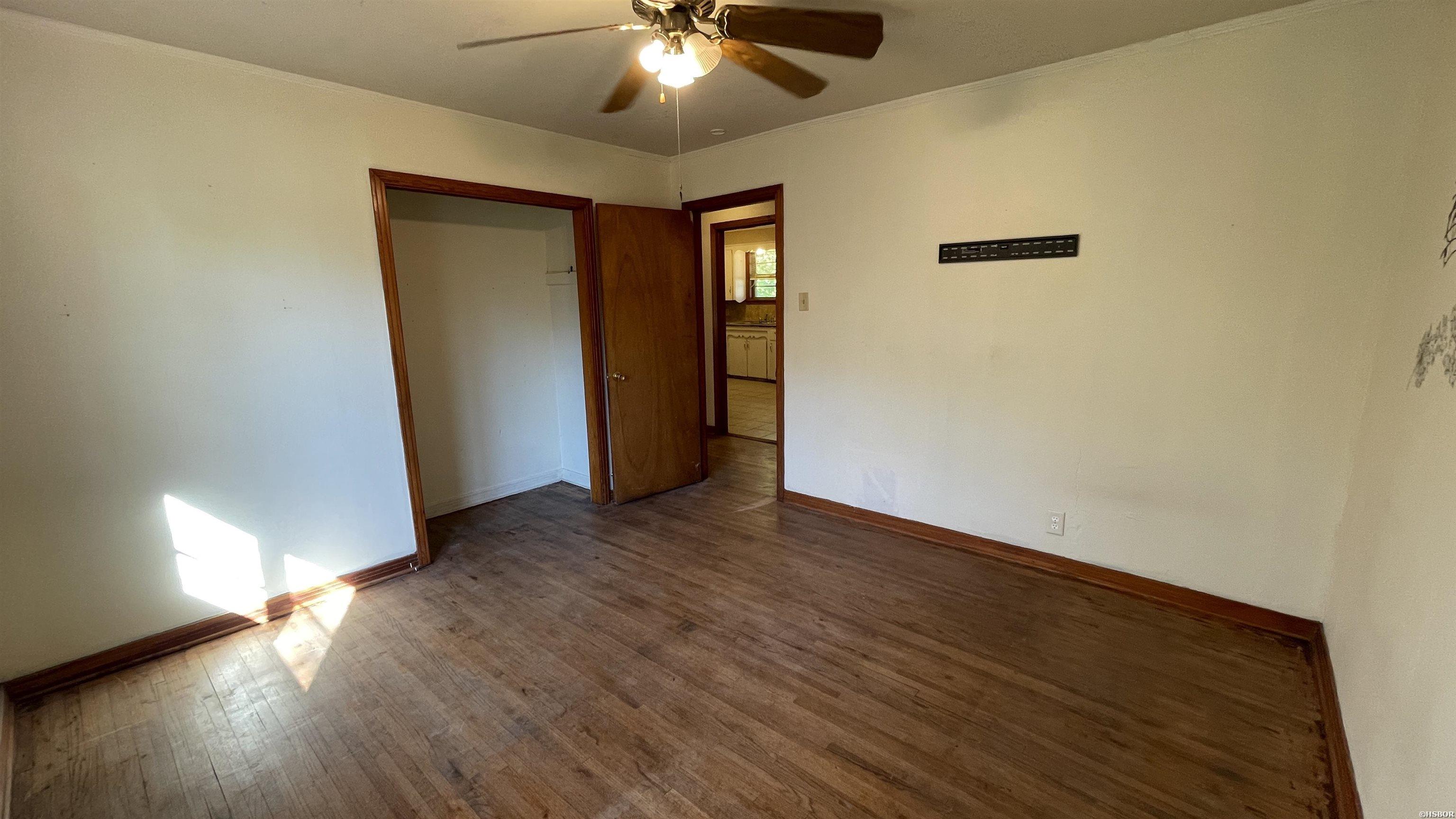 400 Woodlawn Avenue Property Photo 22