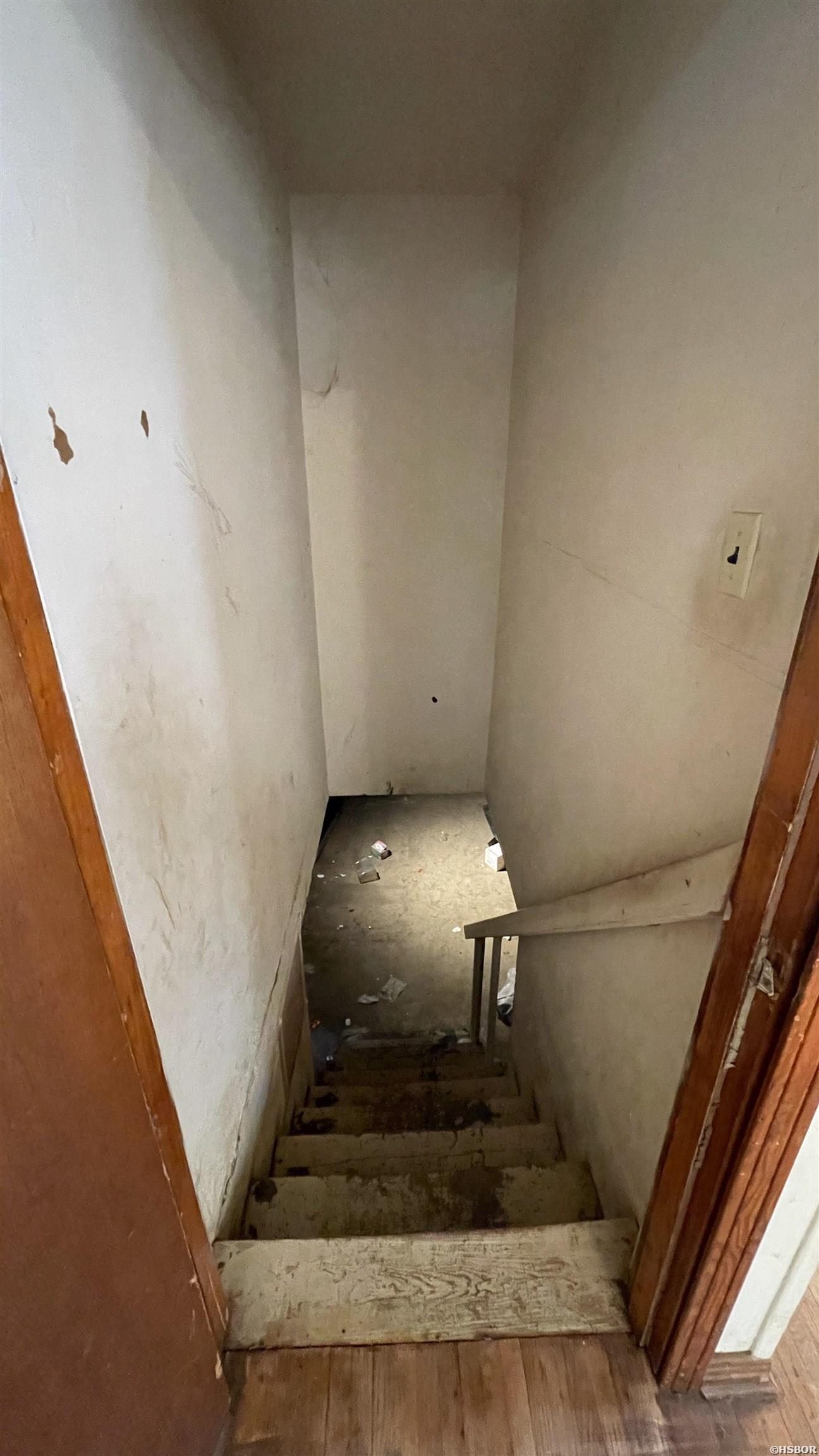 400 Woodlawn Avenue Property Photo 28