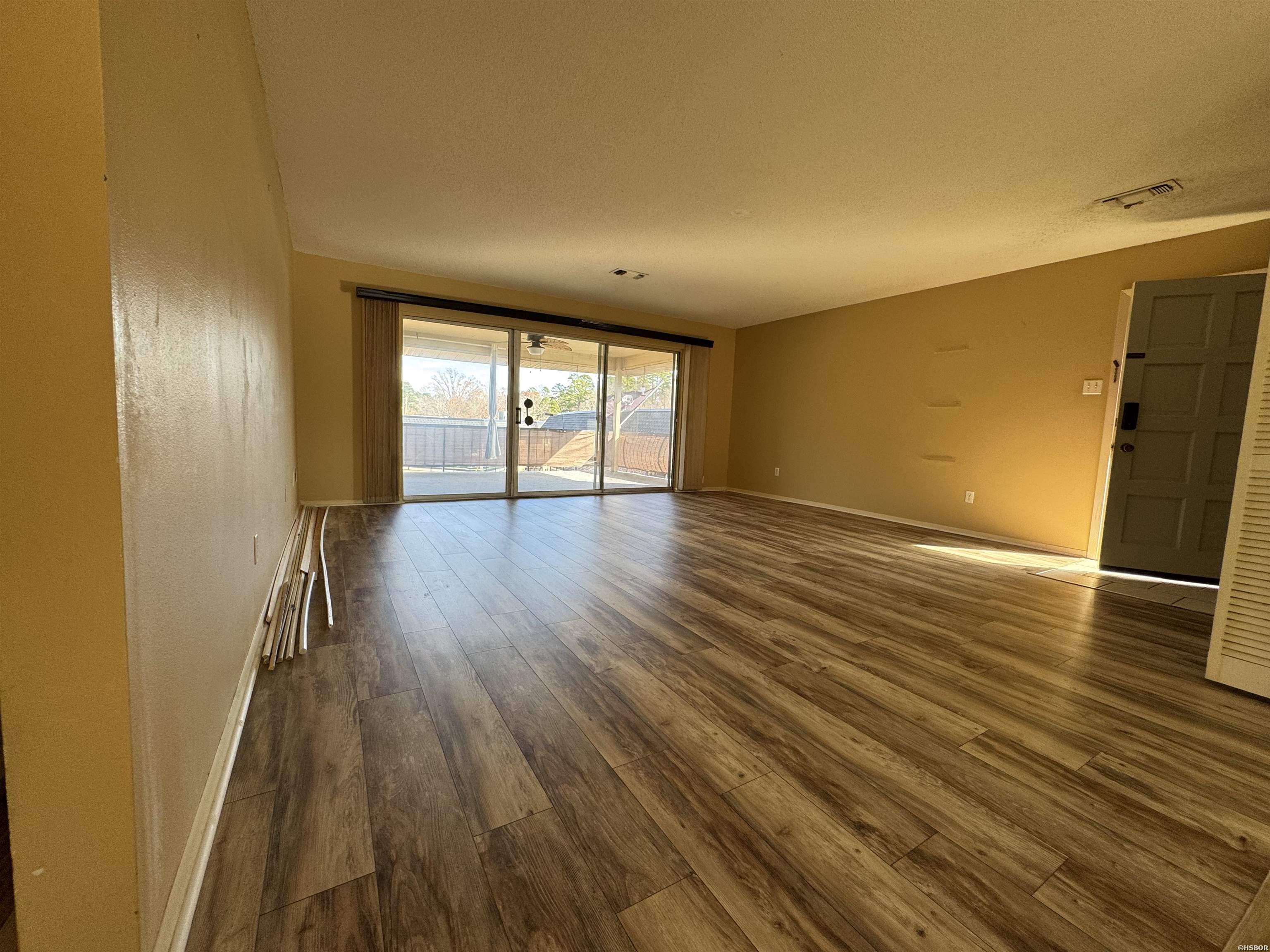 1127 Twin Points Road Property Photo 4