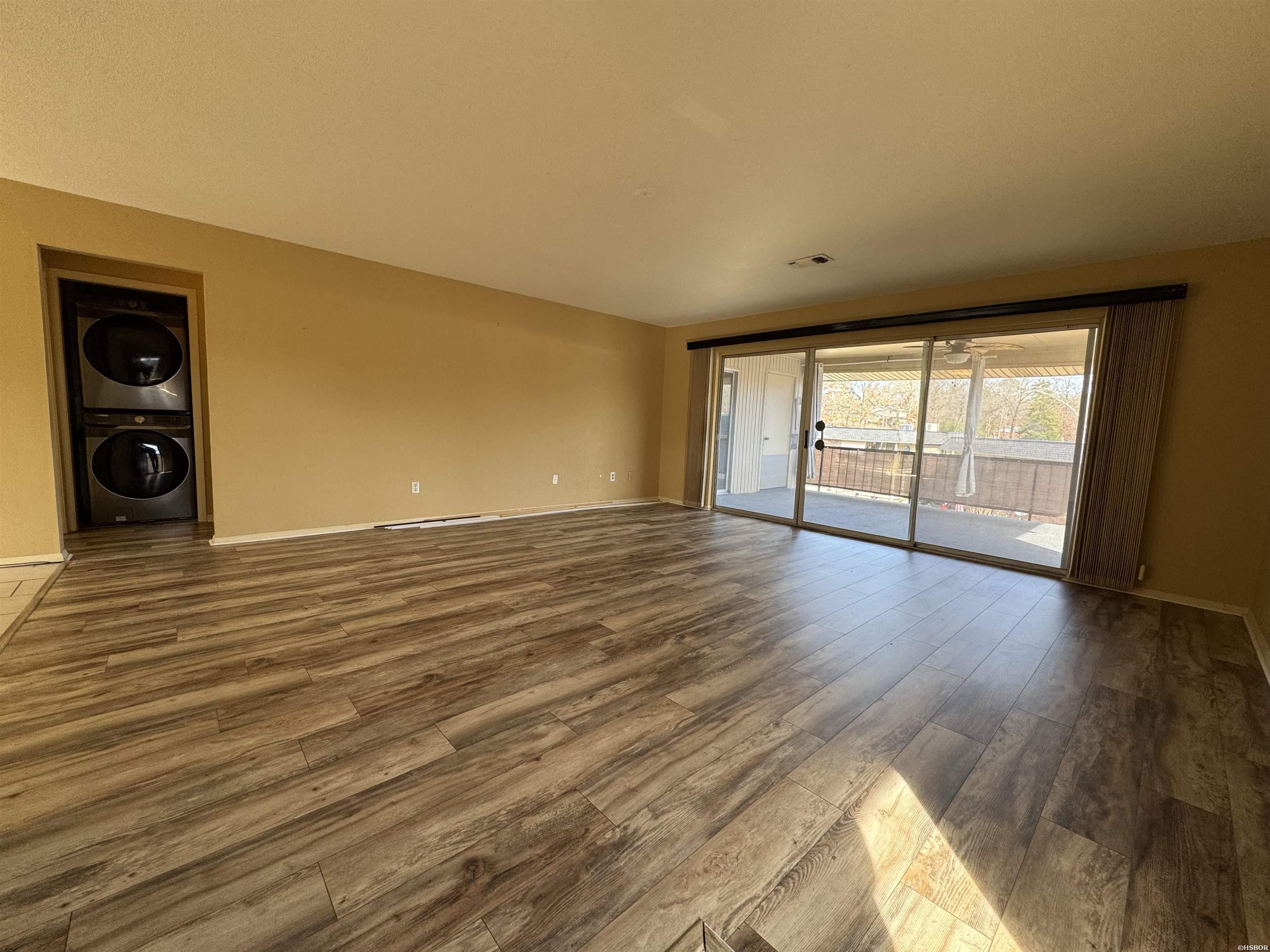 1127 Twin Points Road Property Photo 7