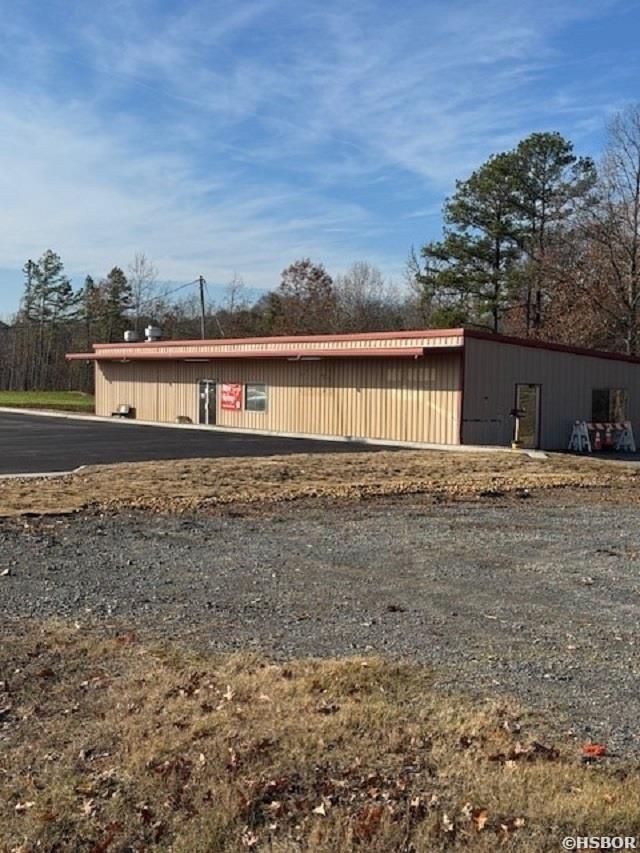 558 Hwy 365 Property Photo 4