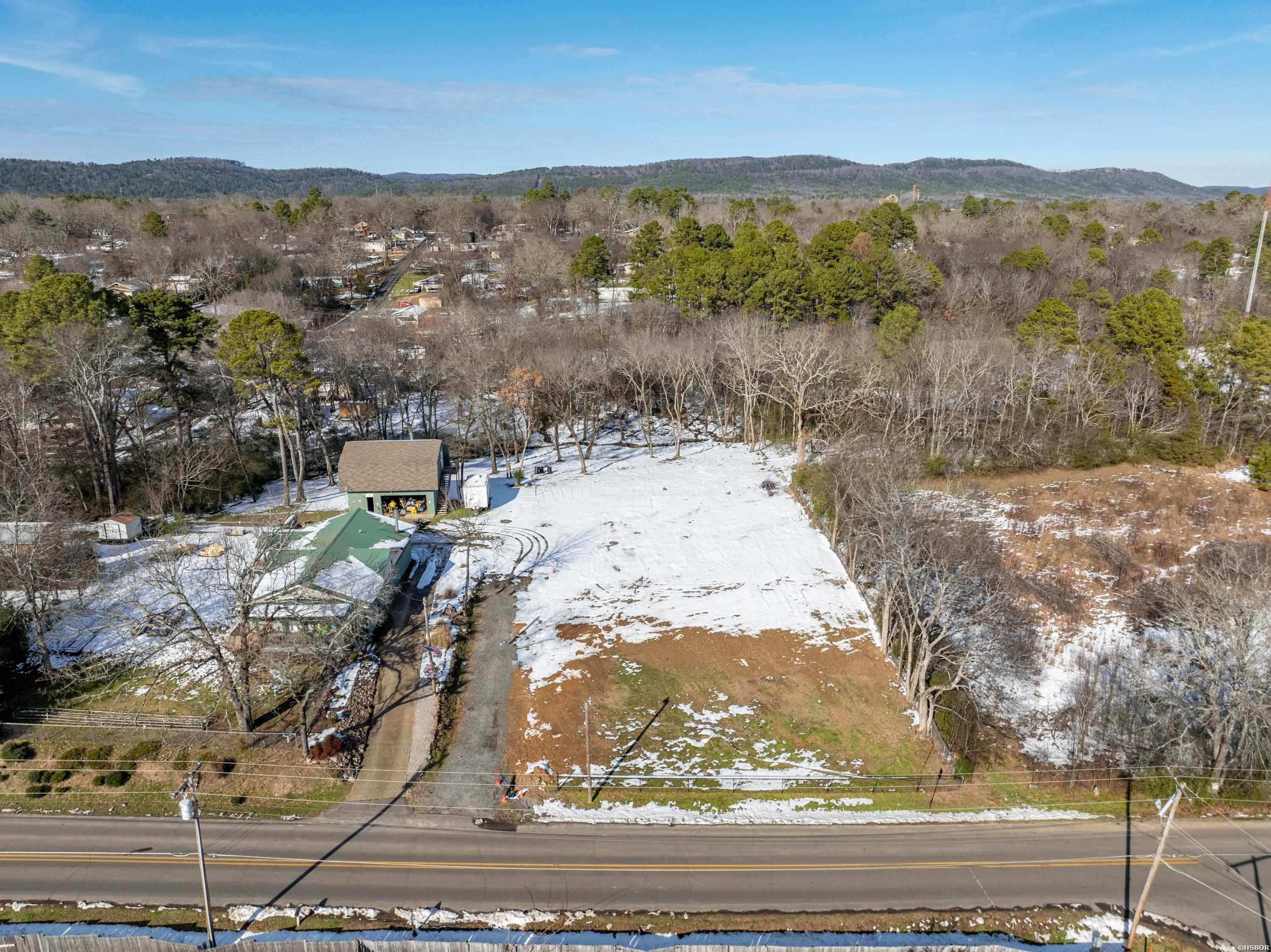 475 Ridgeway Property Photo 4