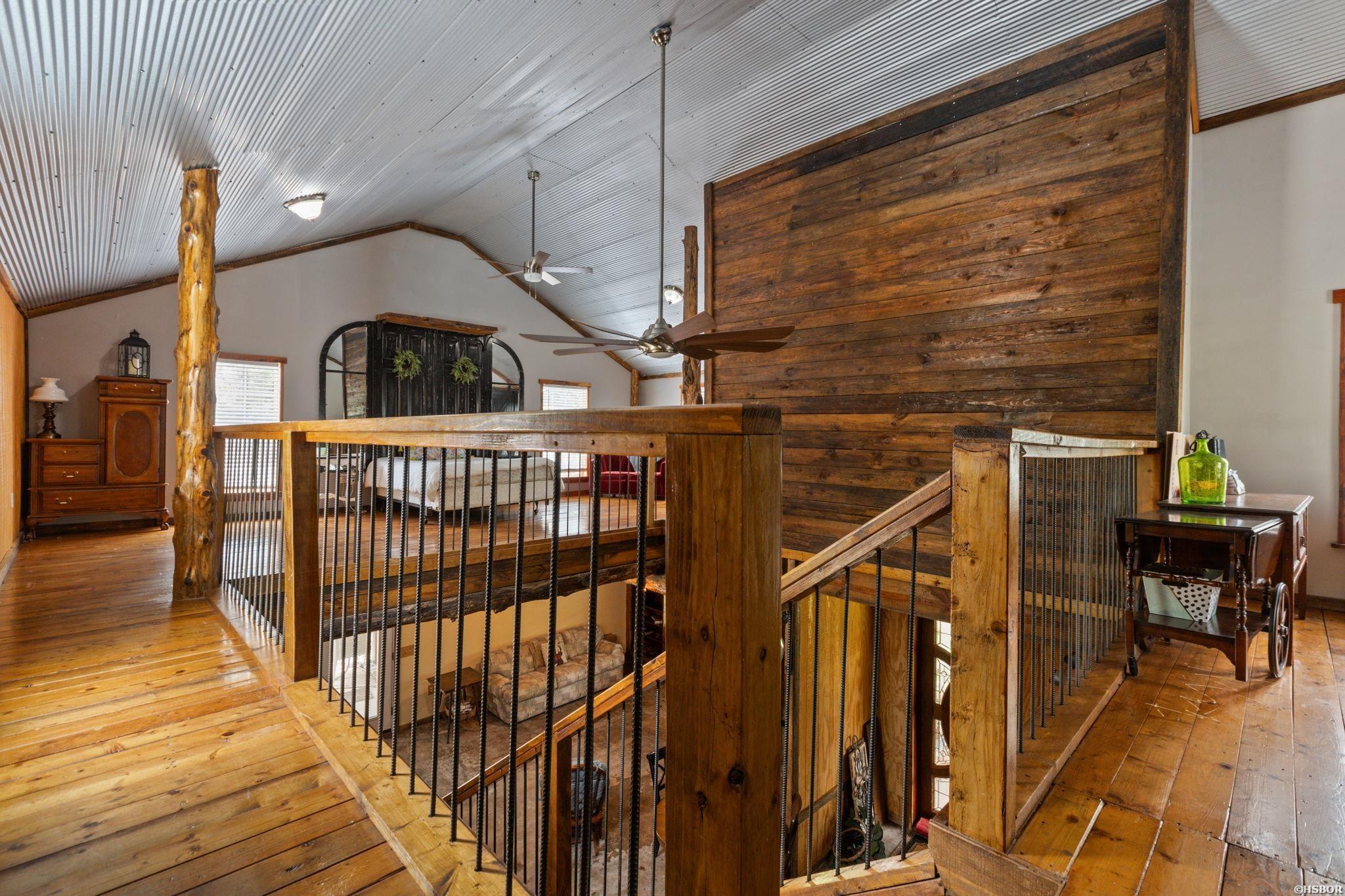 7915 Rolling Manor Drive Property Photo 15