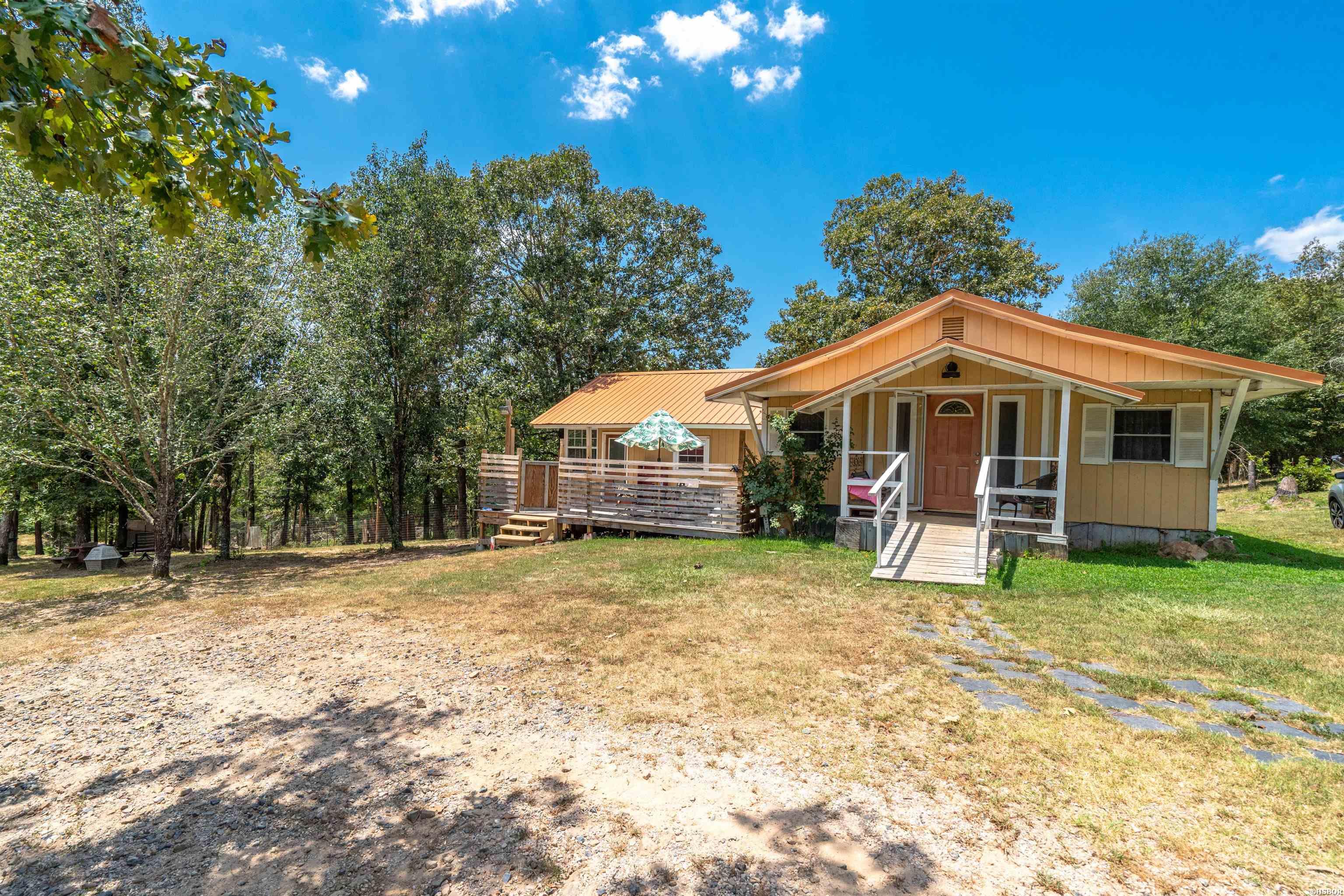 598 & 600 Timberlake Drive Property Photo 14