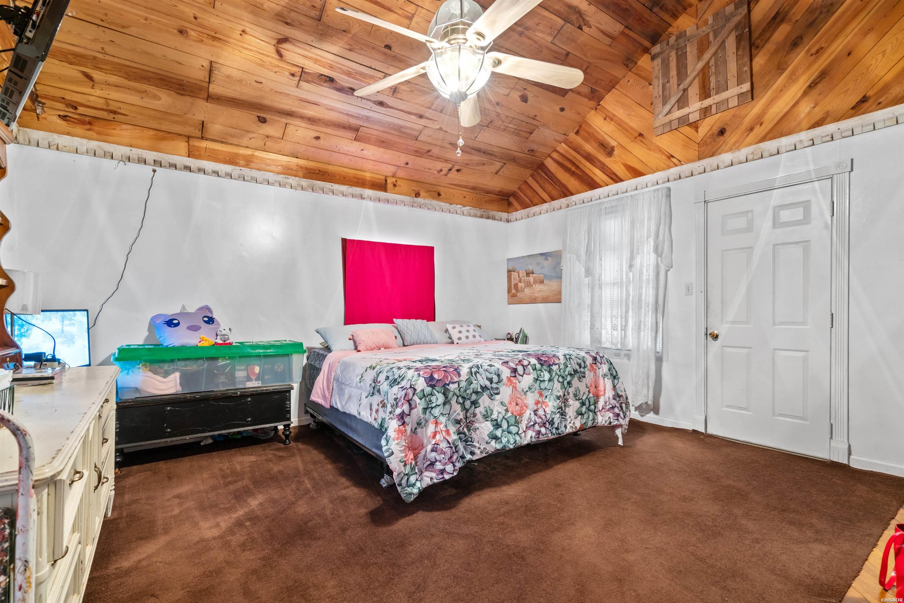 598 & 600 Timberlake Drive Property Photo 33