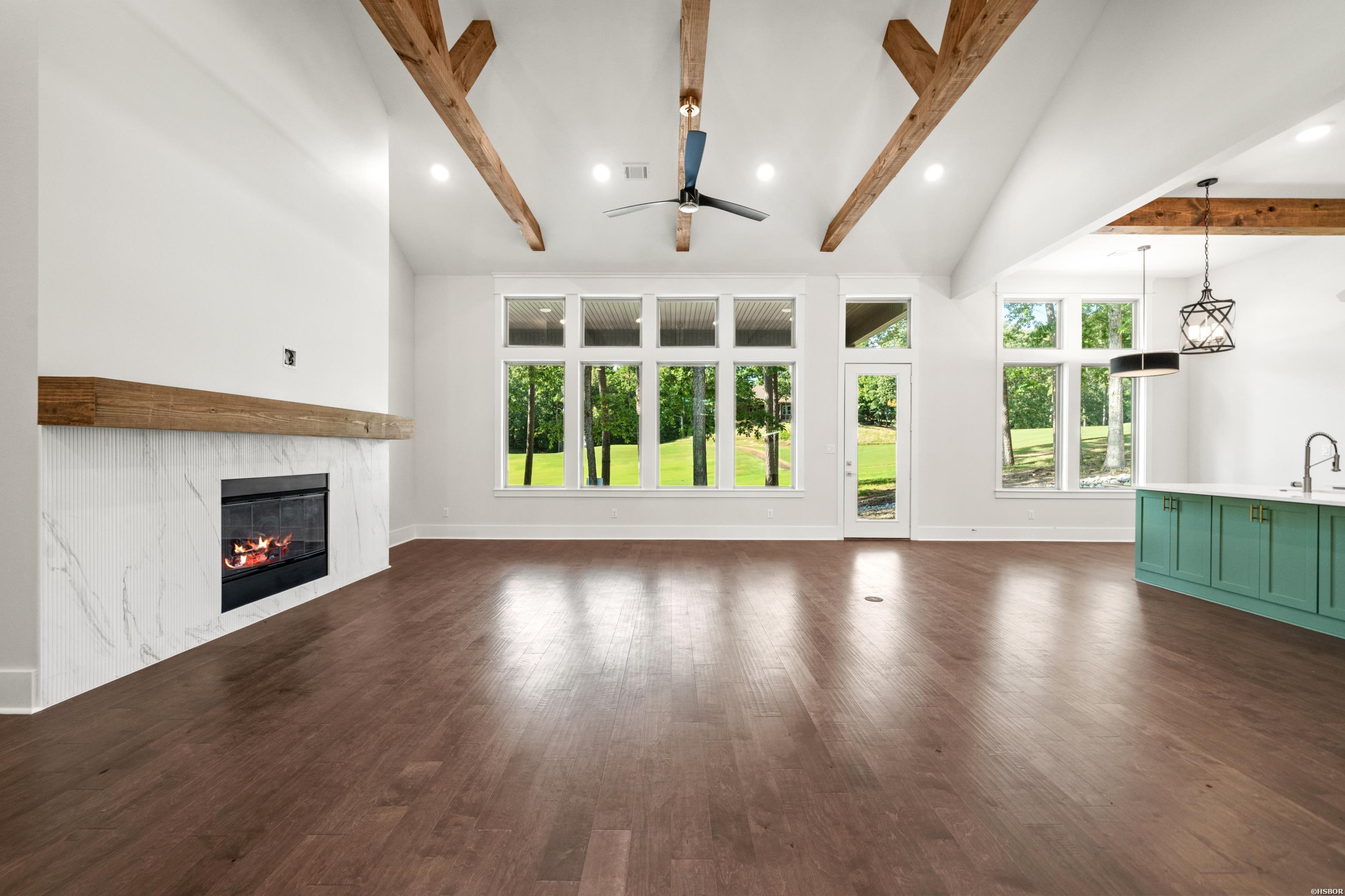 43 Loyola Drive Property Photo 4