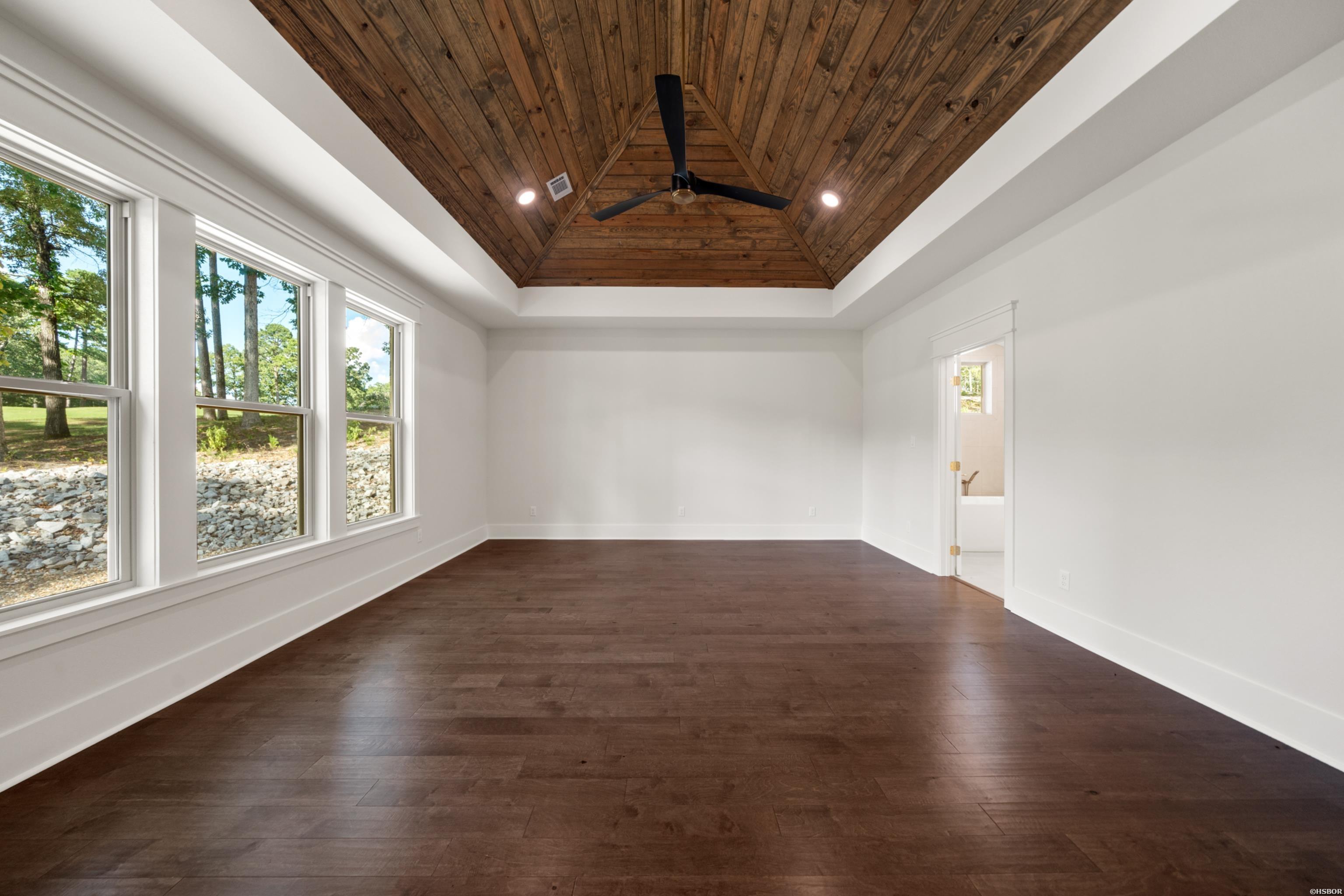 43 Loyola Drive Property Photo 25