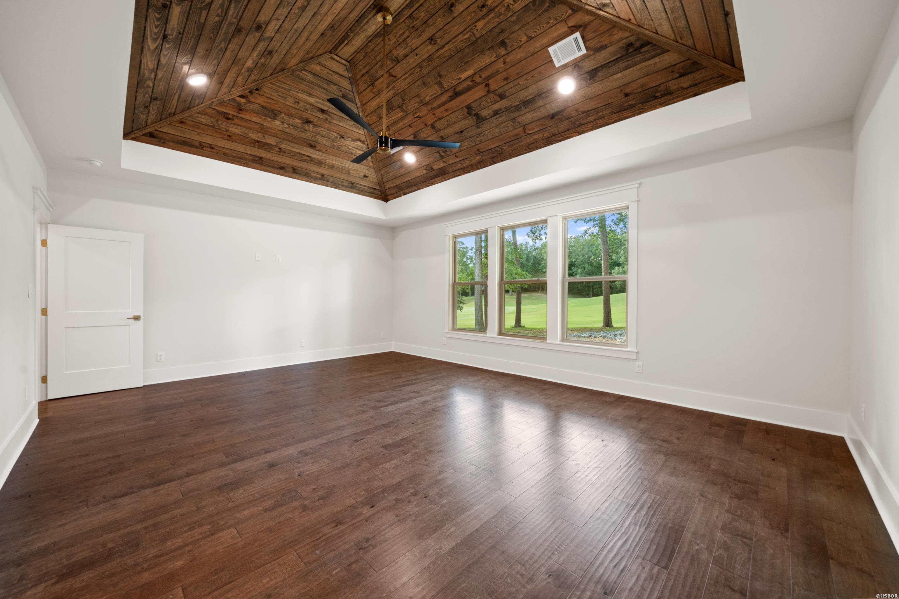 43 Loyola Drive Property Photo 27