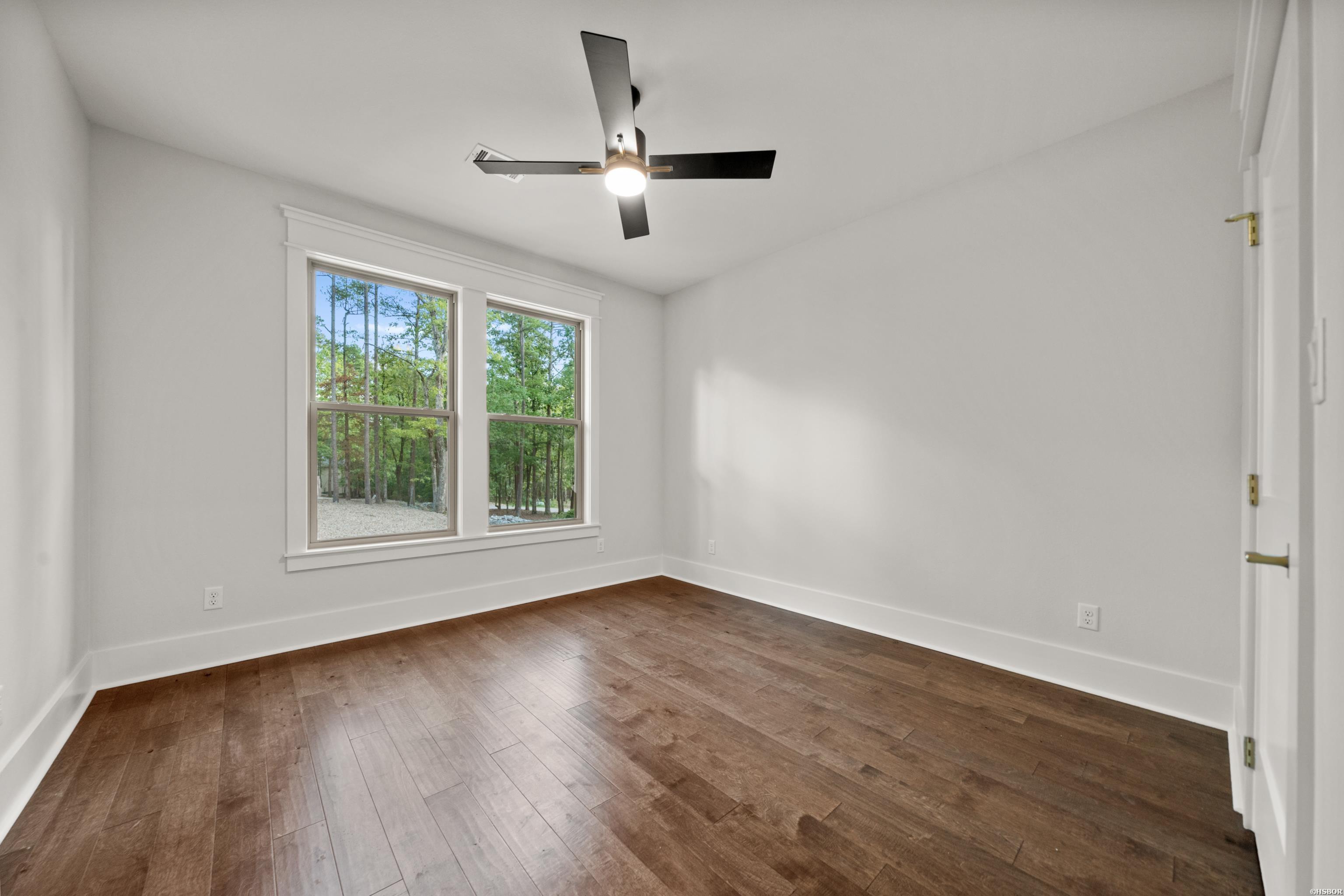 43 Loyola Drive Property Photo 42