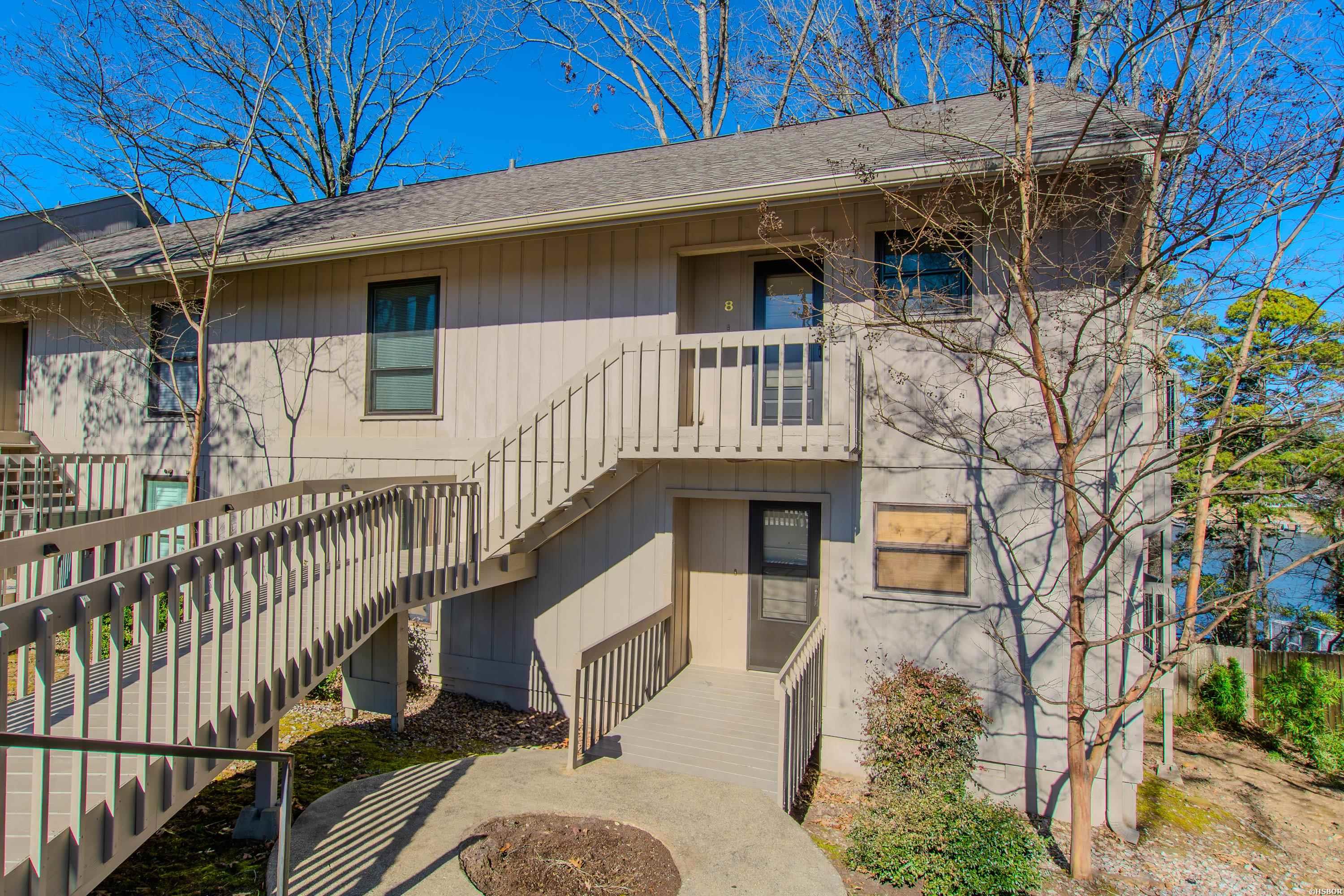 1134 Twin Points Property Photo 1