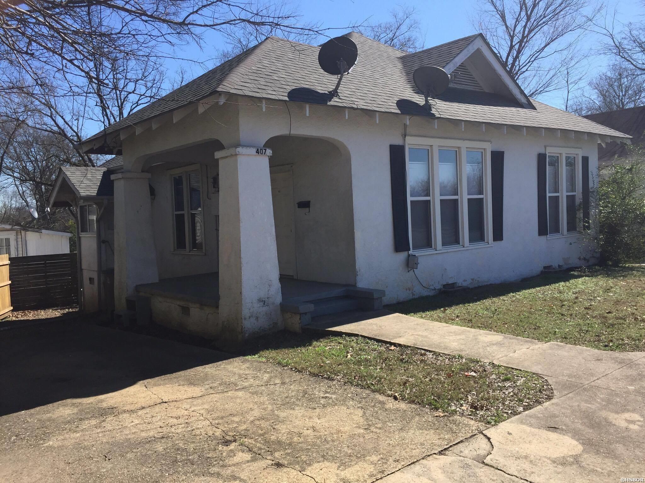 407 Linwood Property Photo