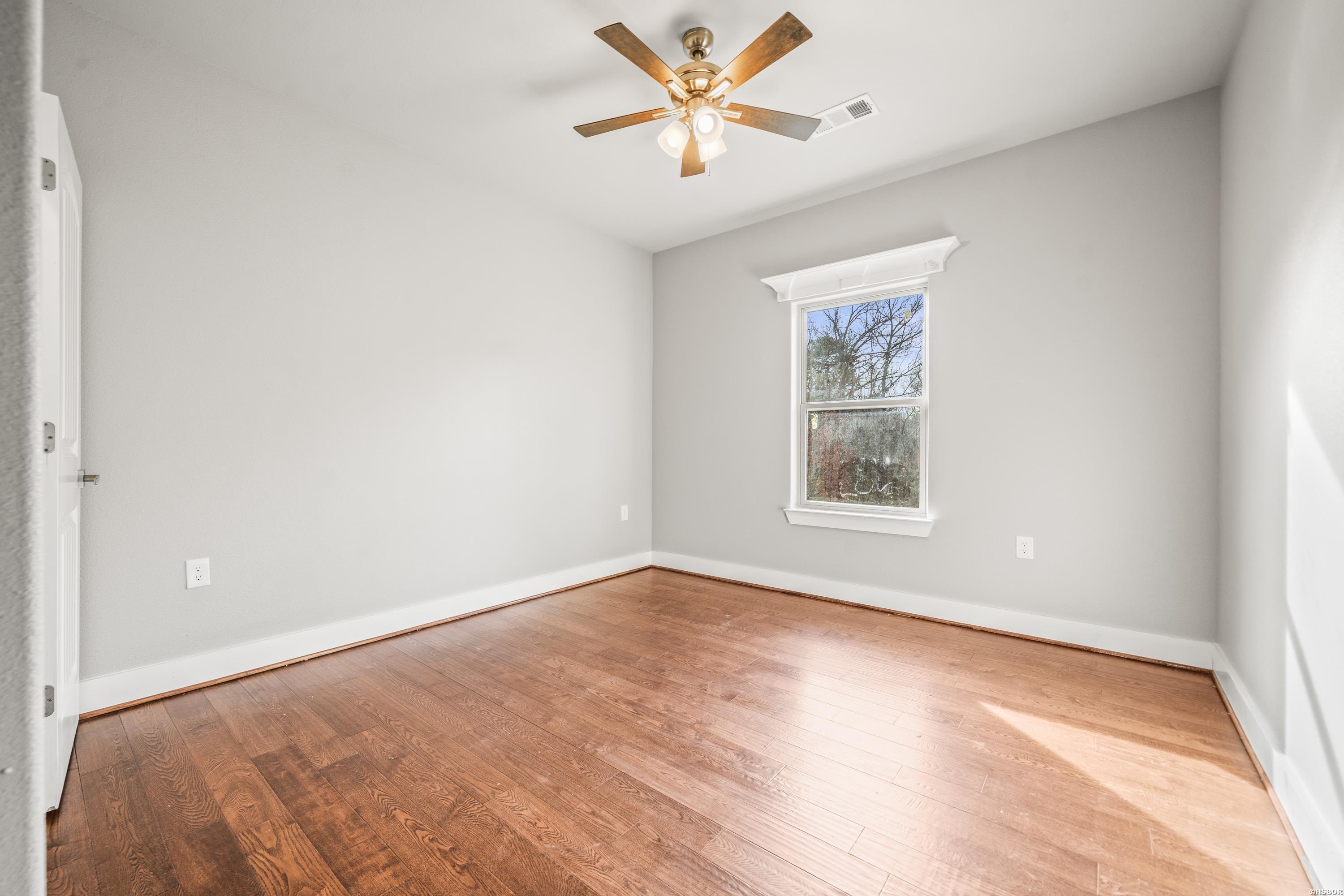 8001 Kanis Pines Drive Property Photo 27
