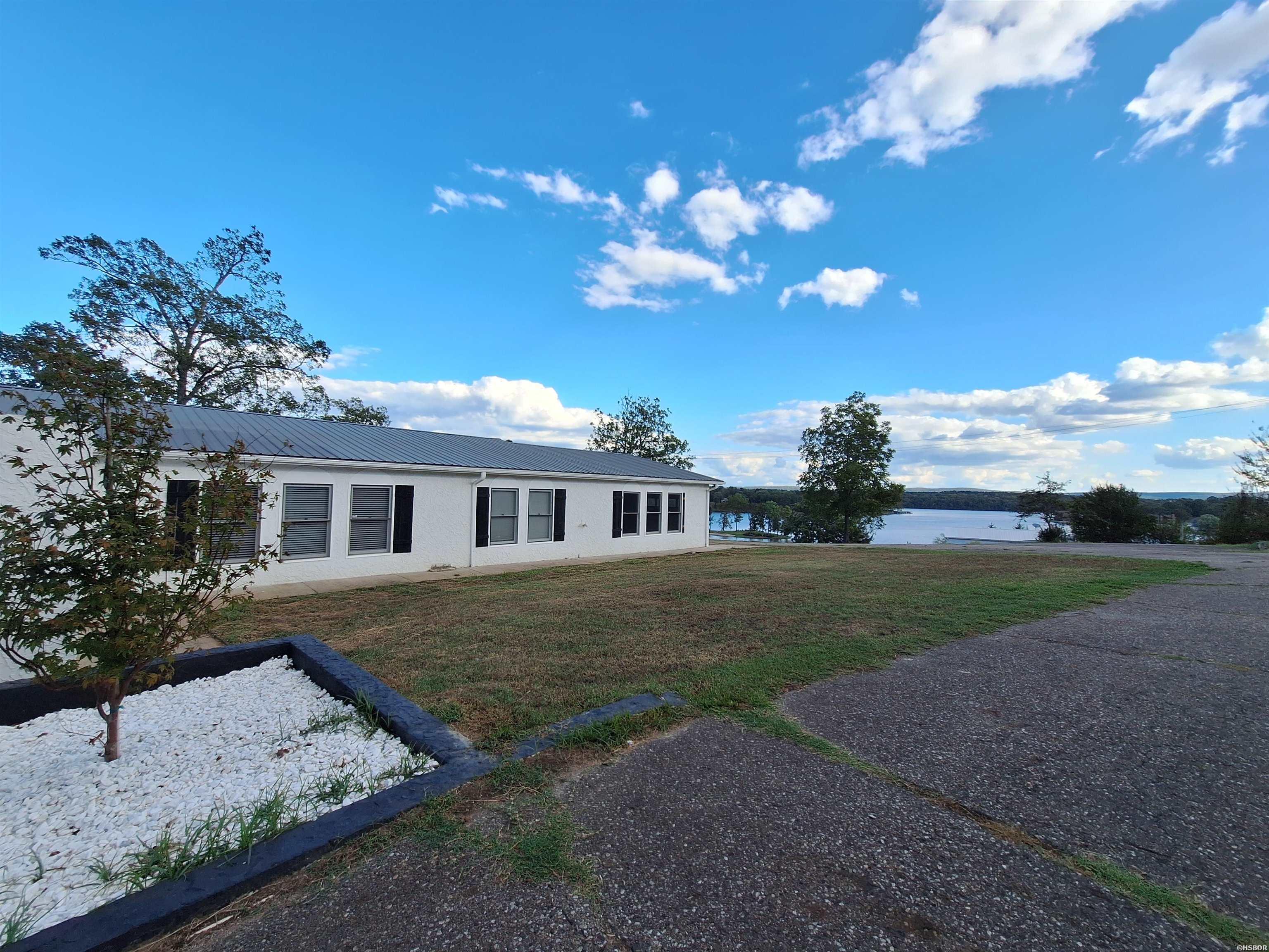 201 Aberina Street Property Photo 1