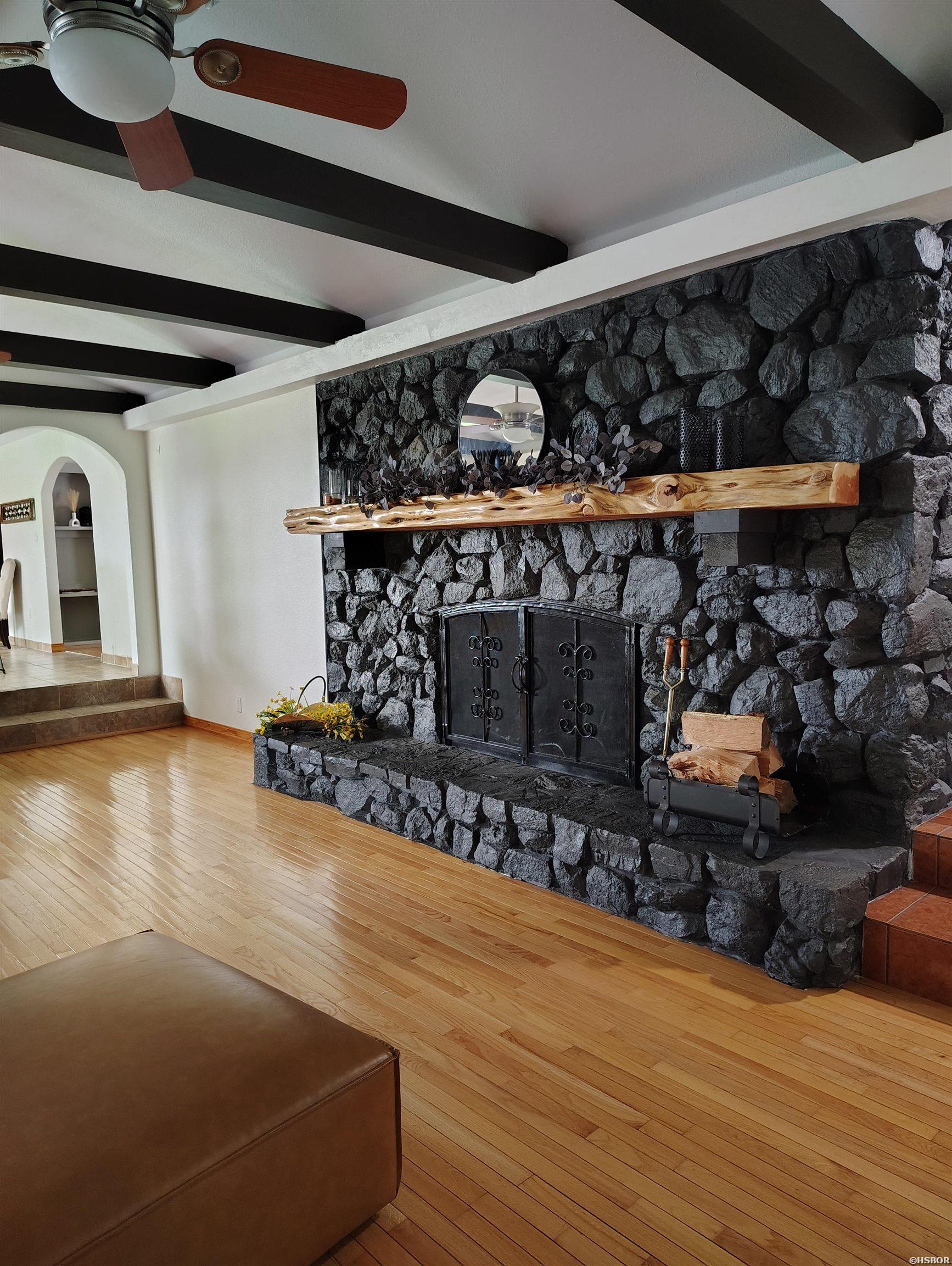 201 Aberina Street Property Photo 9