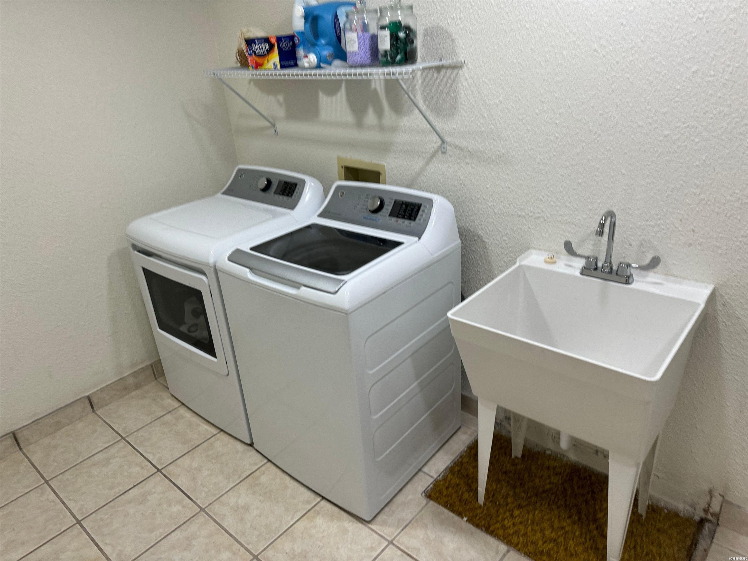 201 Aberina Street Property Photo 34