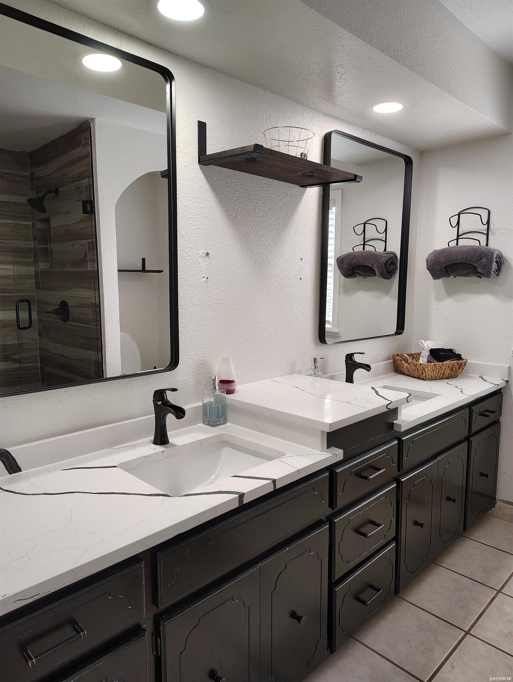 201 Aberina Street Property Photo 48