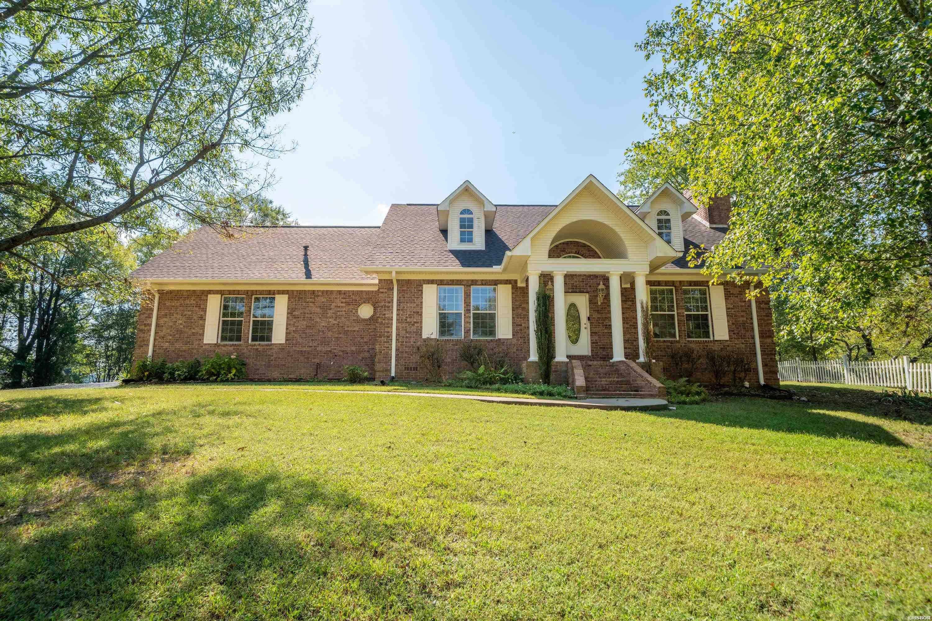 495 AMITY Road Property Photo 1