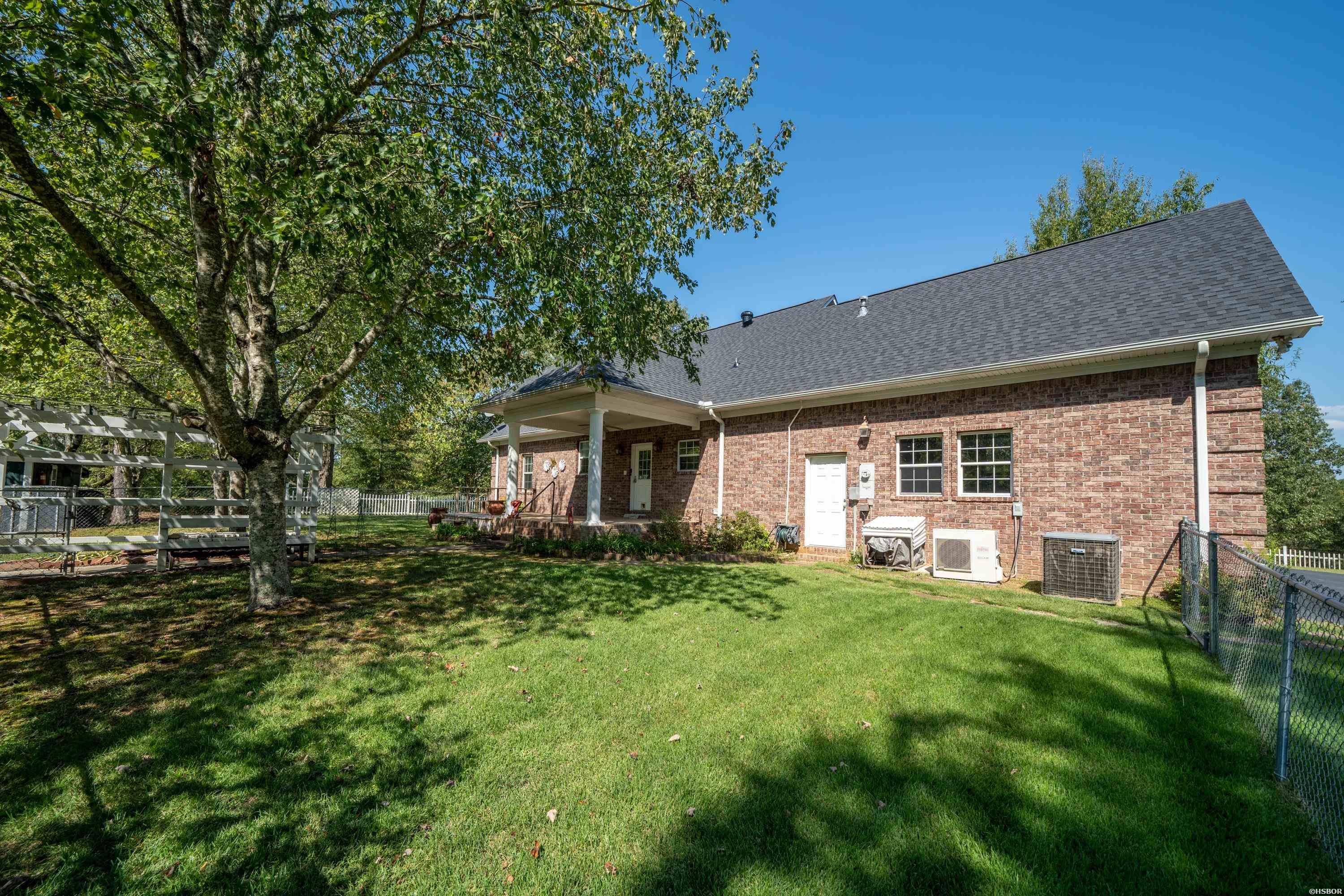 495 Amity Road Property Photo 37