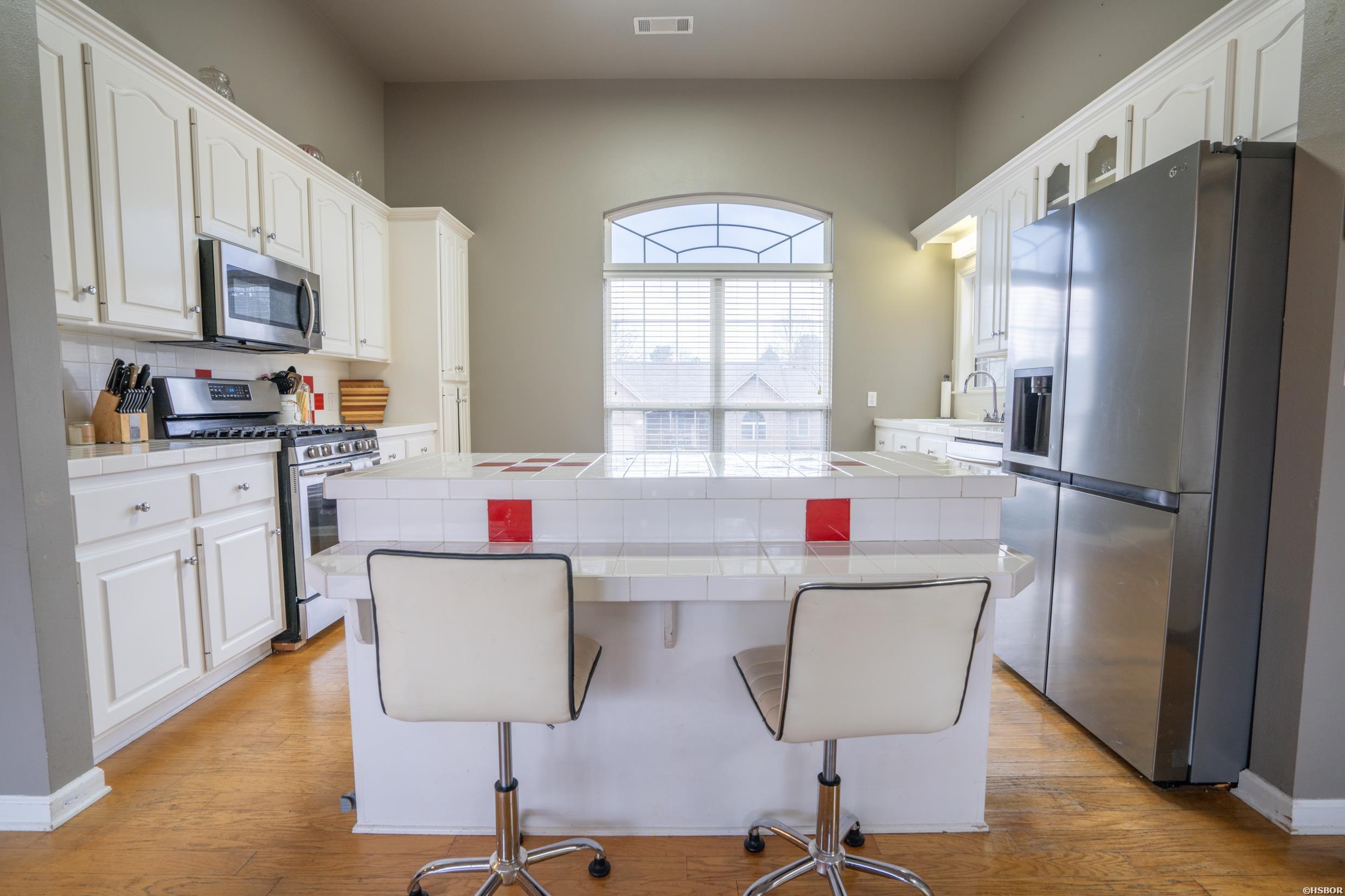 146 White Eagle Property Photo 10