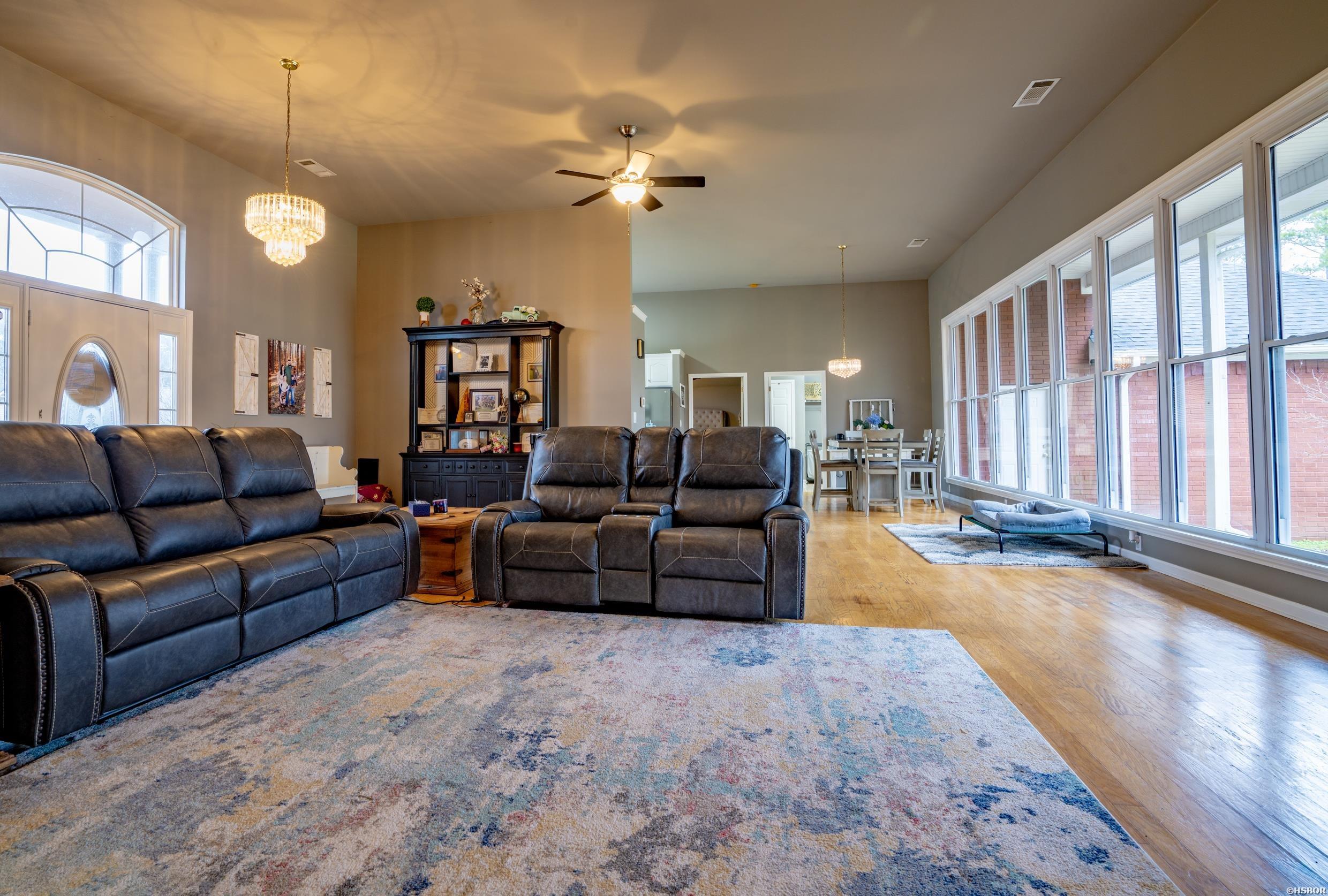 146 White Eagle Property Photo 13