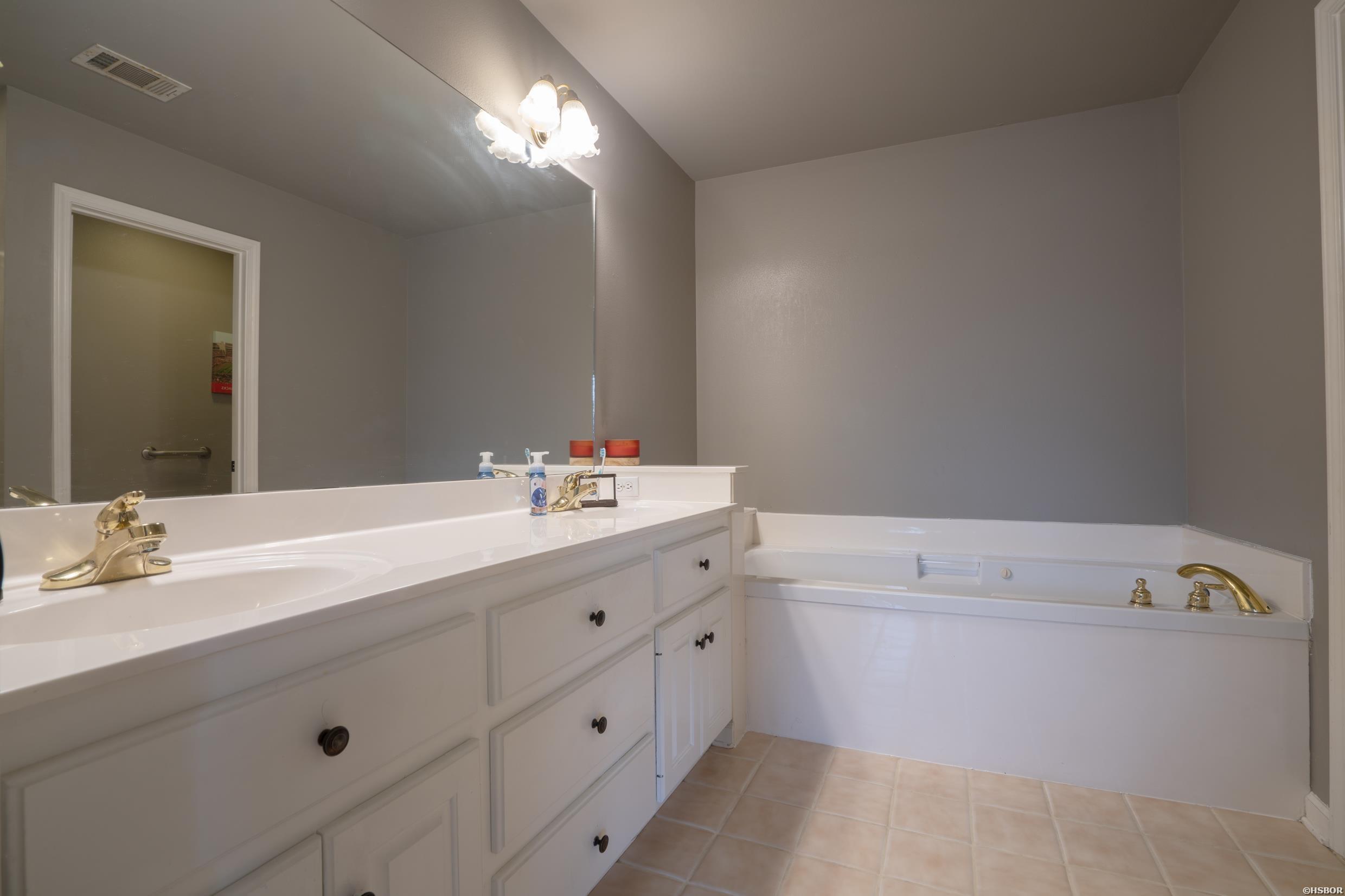 146 White Eagle Property Photo 23