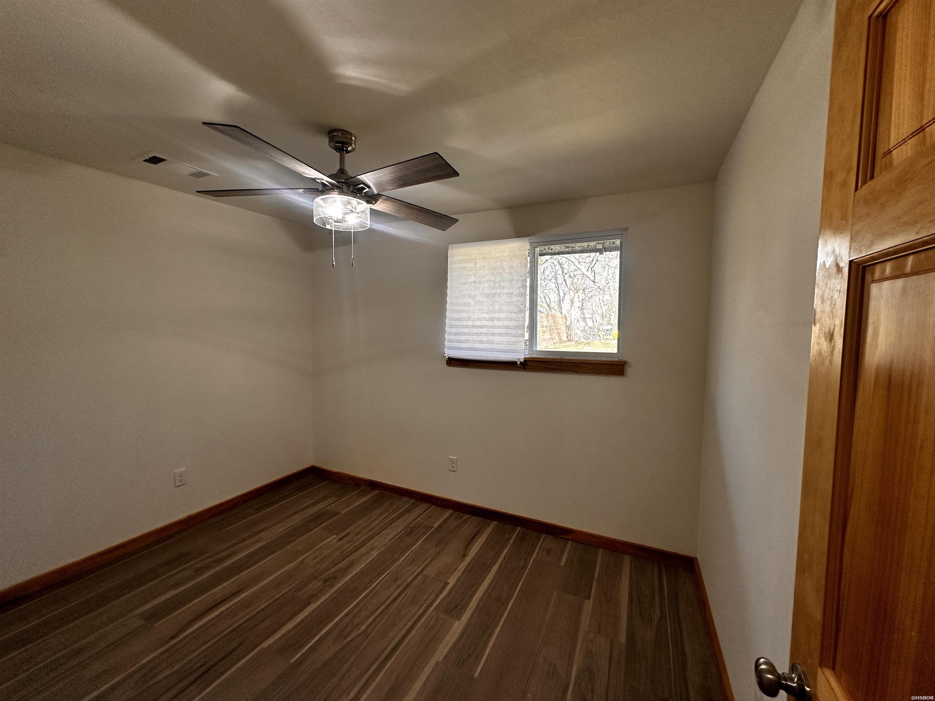 264 Vineyard Street Property Photo 16