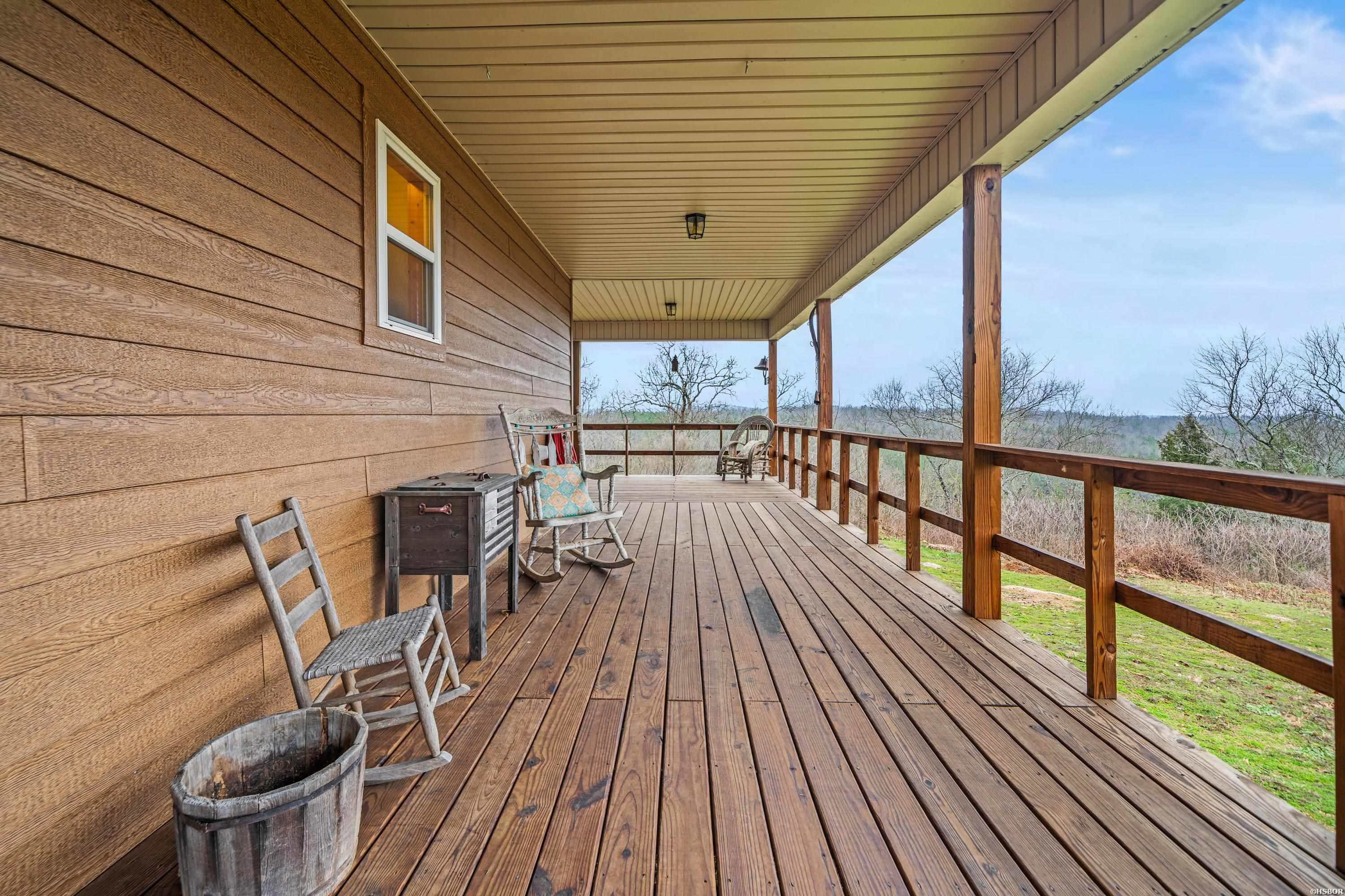 160 Old Woods Trail Property Photo 39