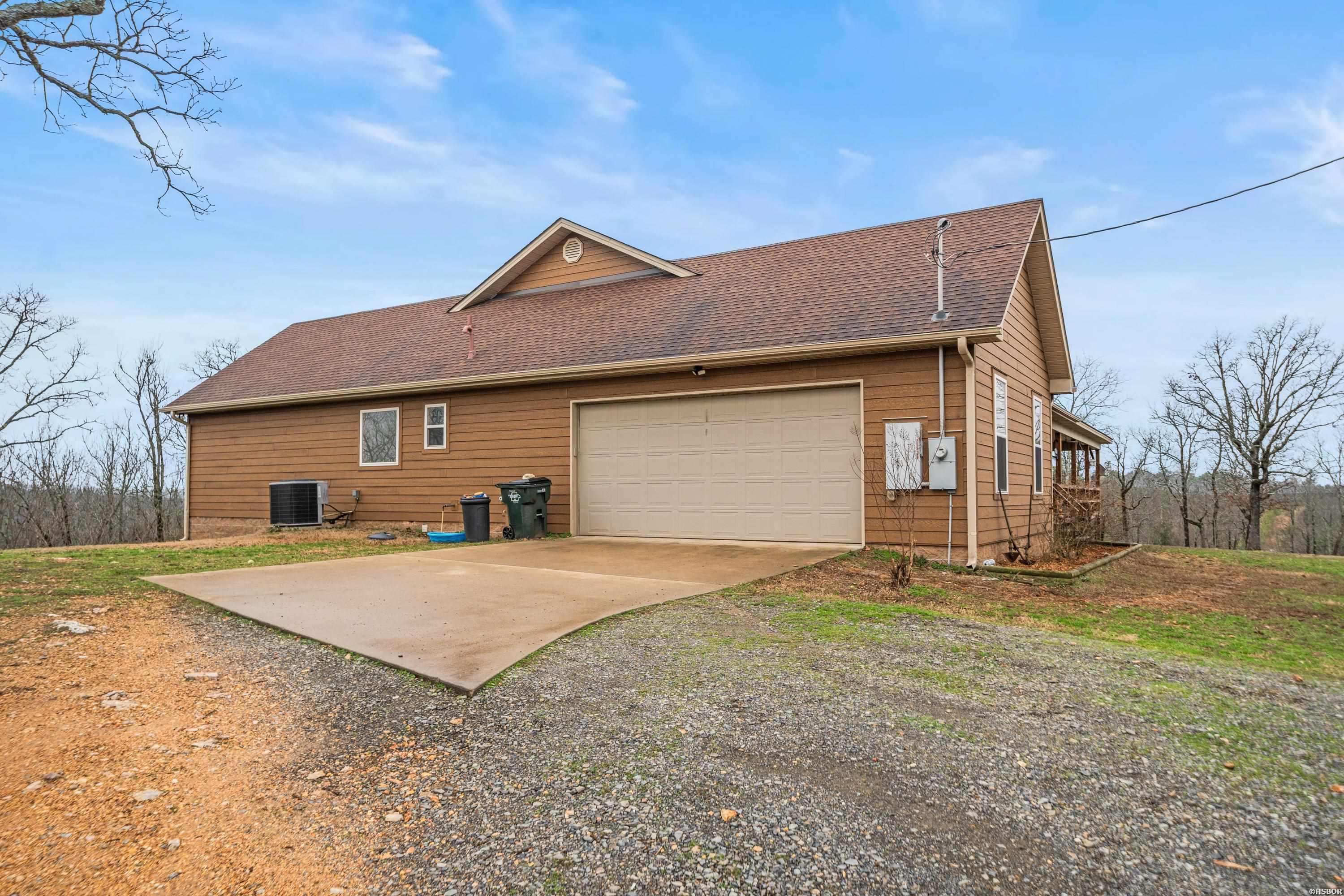 160 Old Woods Trail Property Photo 45